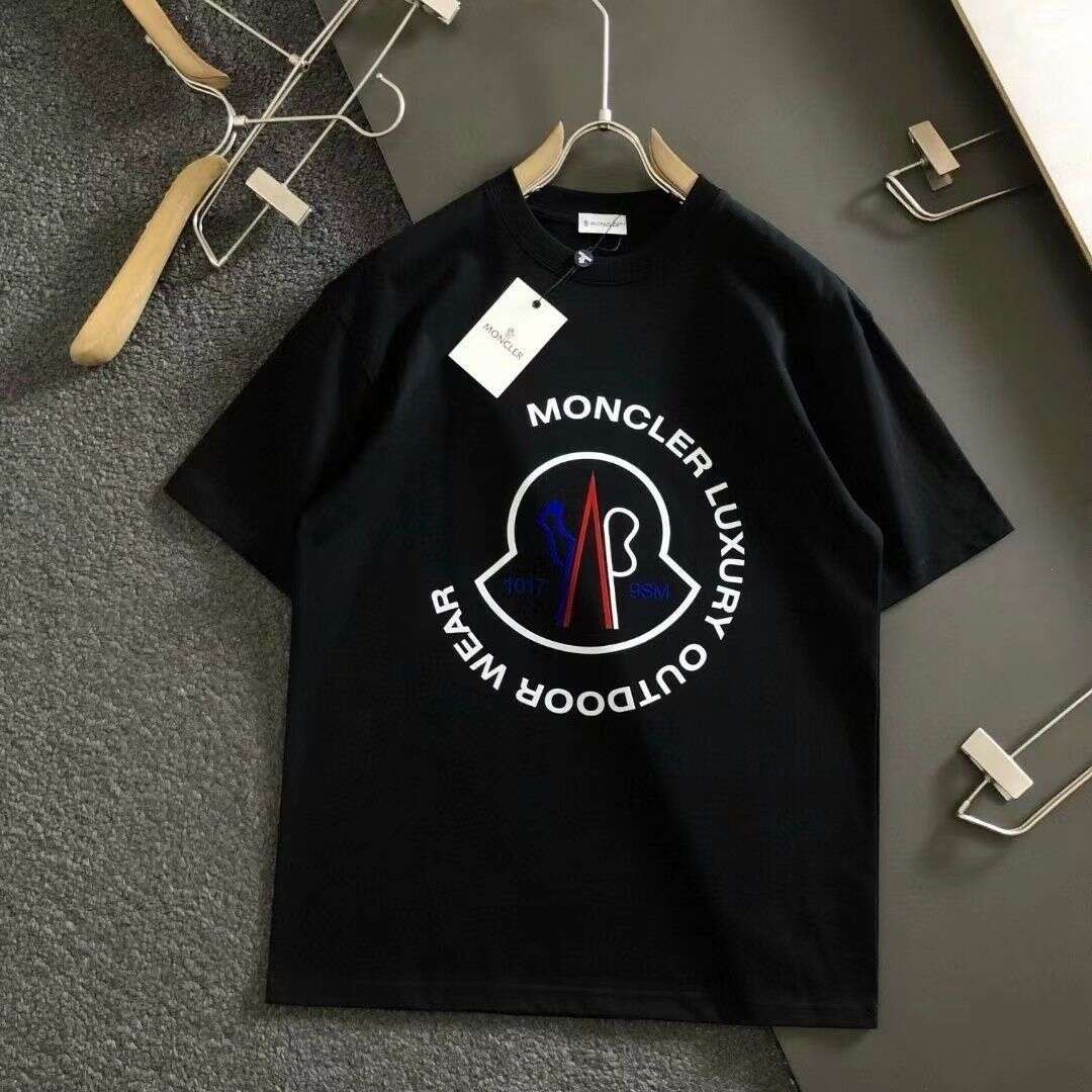 【Moncler 】（モンクレール）男女兼用、ご好評に付き再入荷！Tシャツ