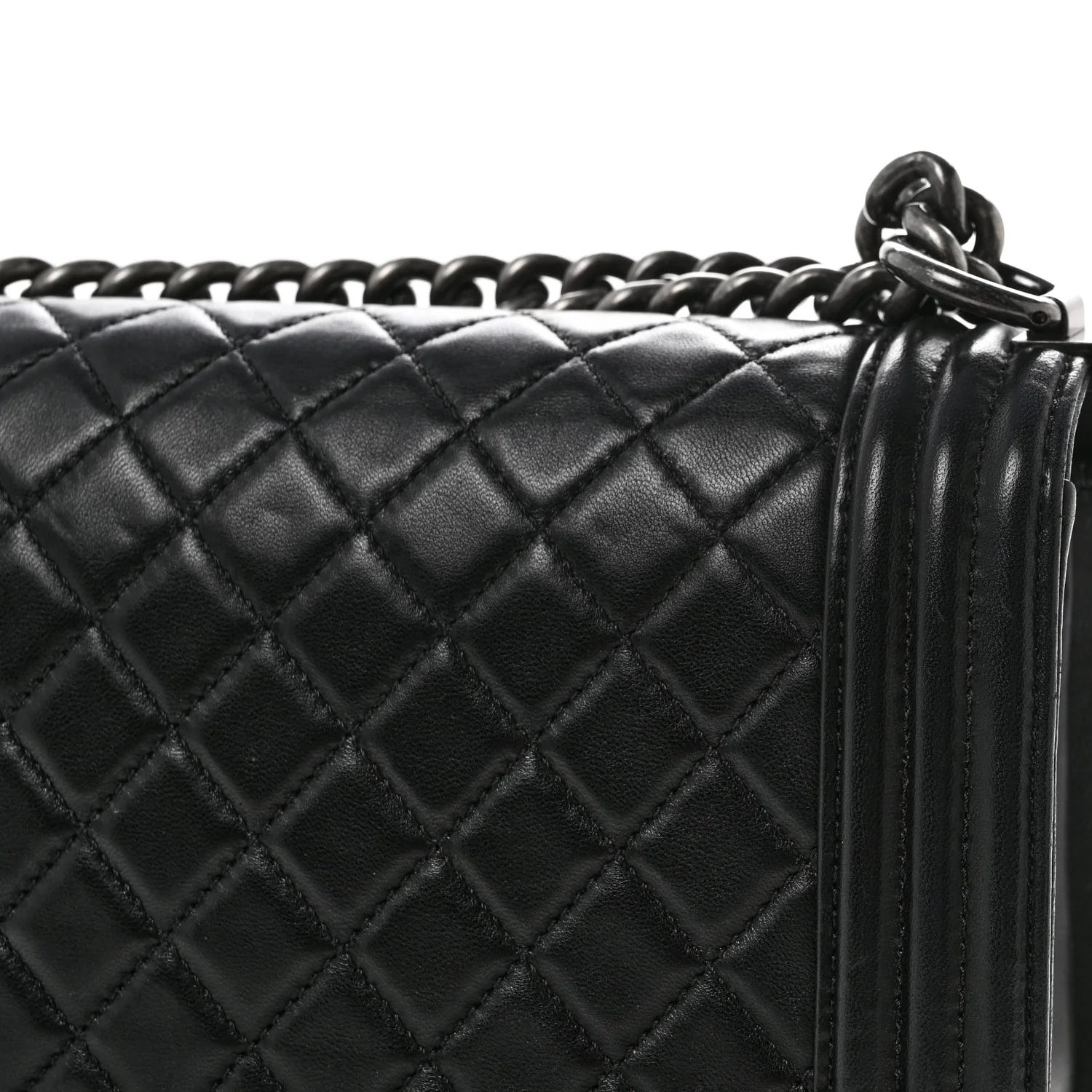 Lambskin Quilted Medium Boy Flap Black