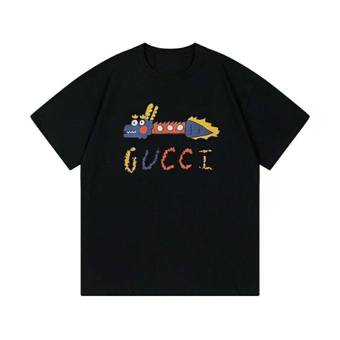 【Gucci 】（グッチ）半袖 男女兼用、ご好評に付き再入荷！半袖Tシャツ