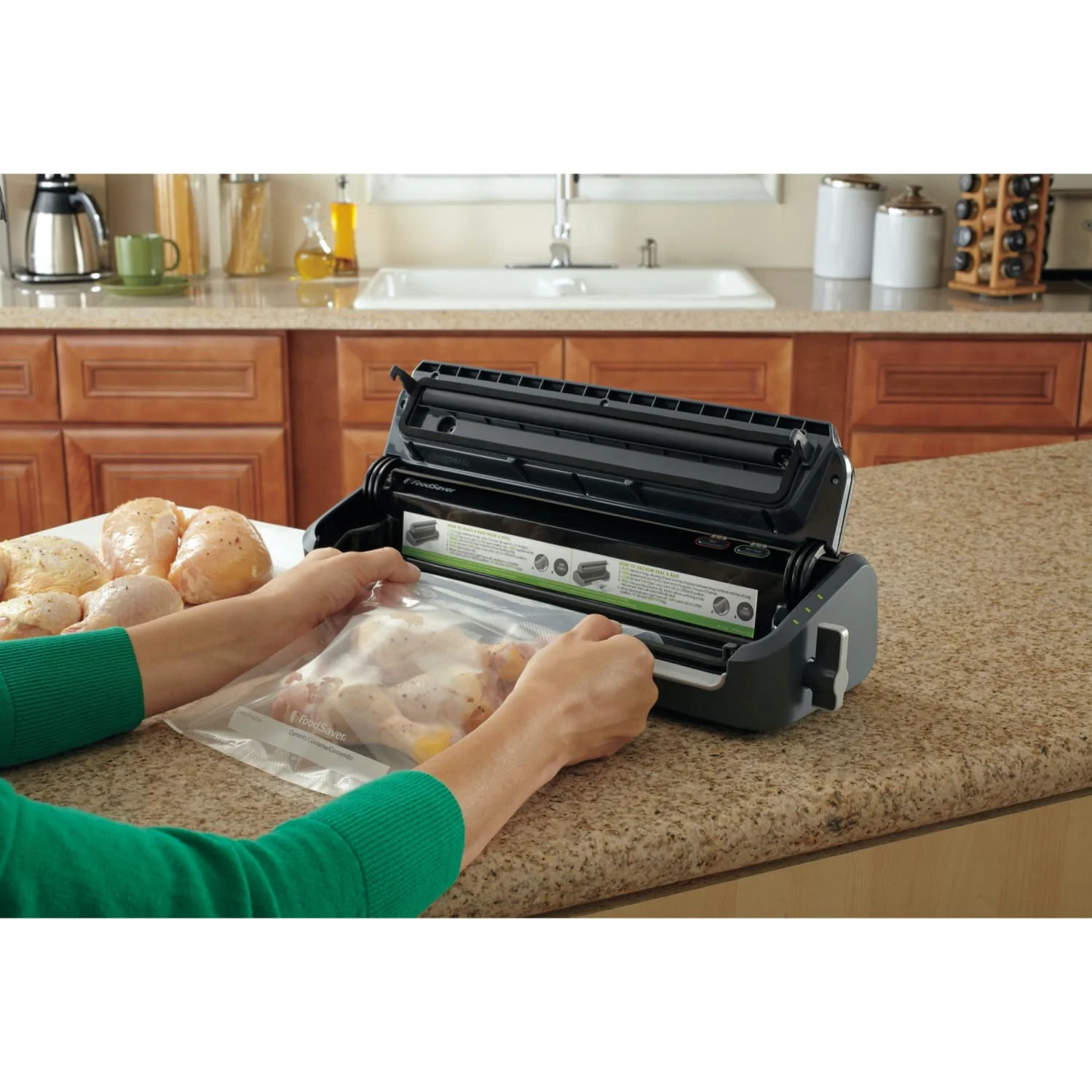 Foodsaver FM2000 Vacuum Sealing System