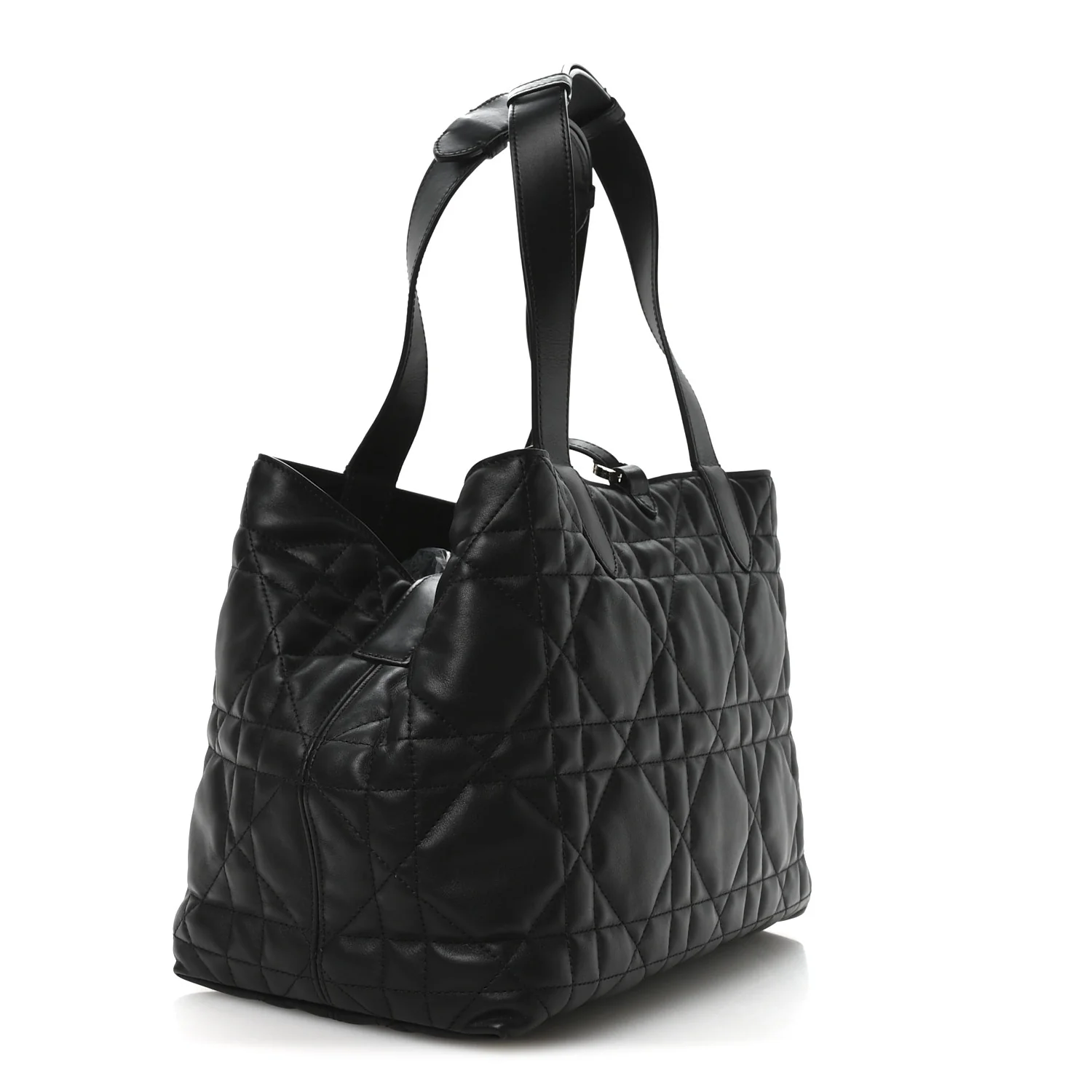 Calfskin Macrocannage Medium Toujours Black