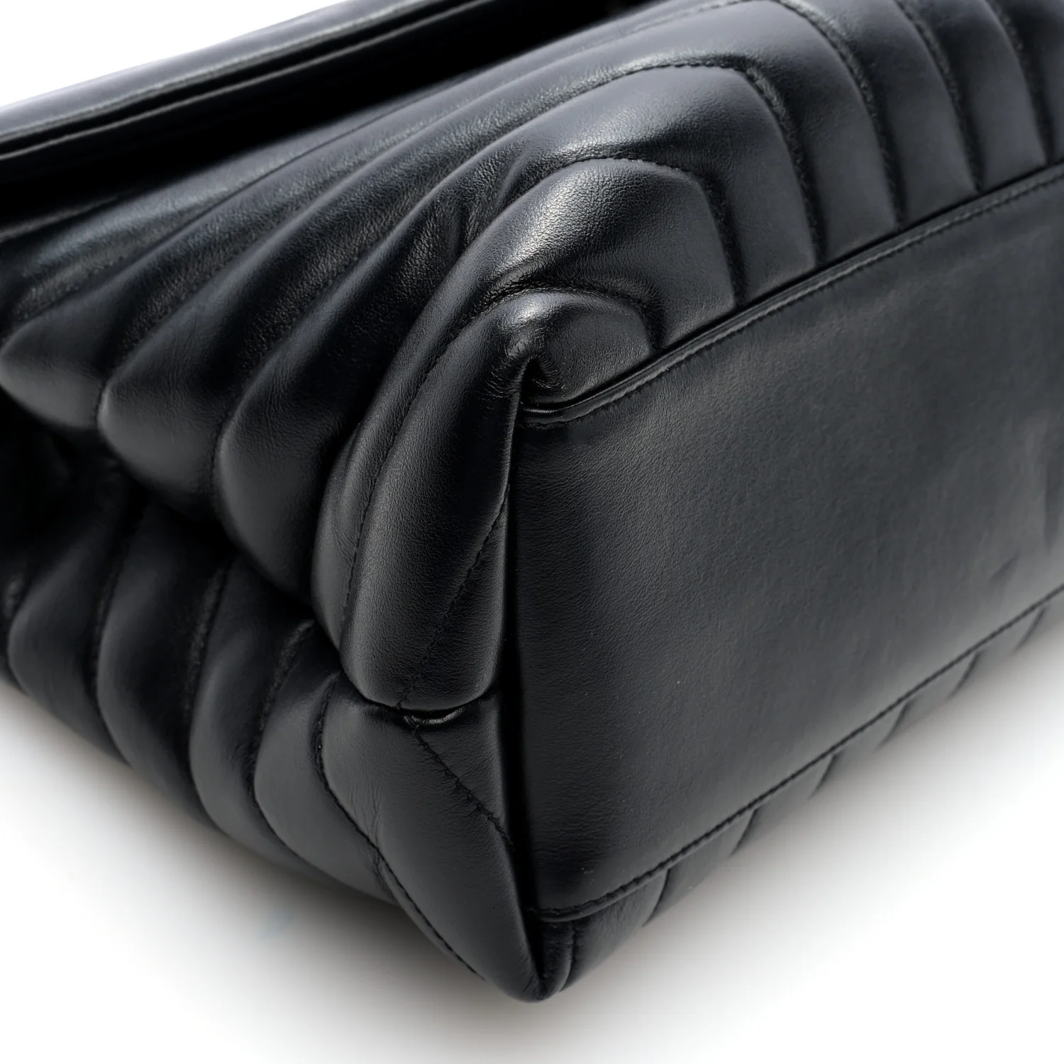 Calfskin Y Quilted Monogram Monochrome Medium Loulou Chain Satchel Black