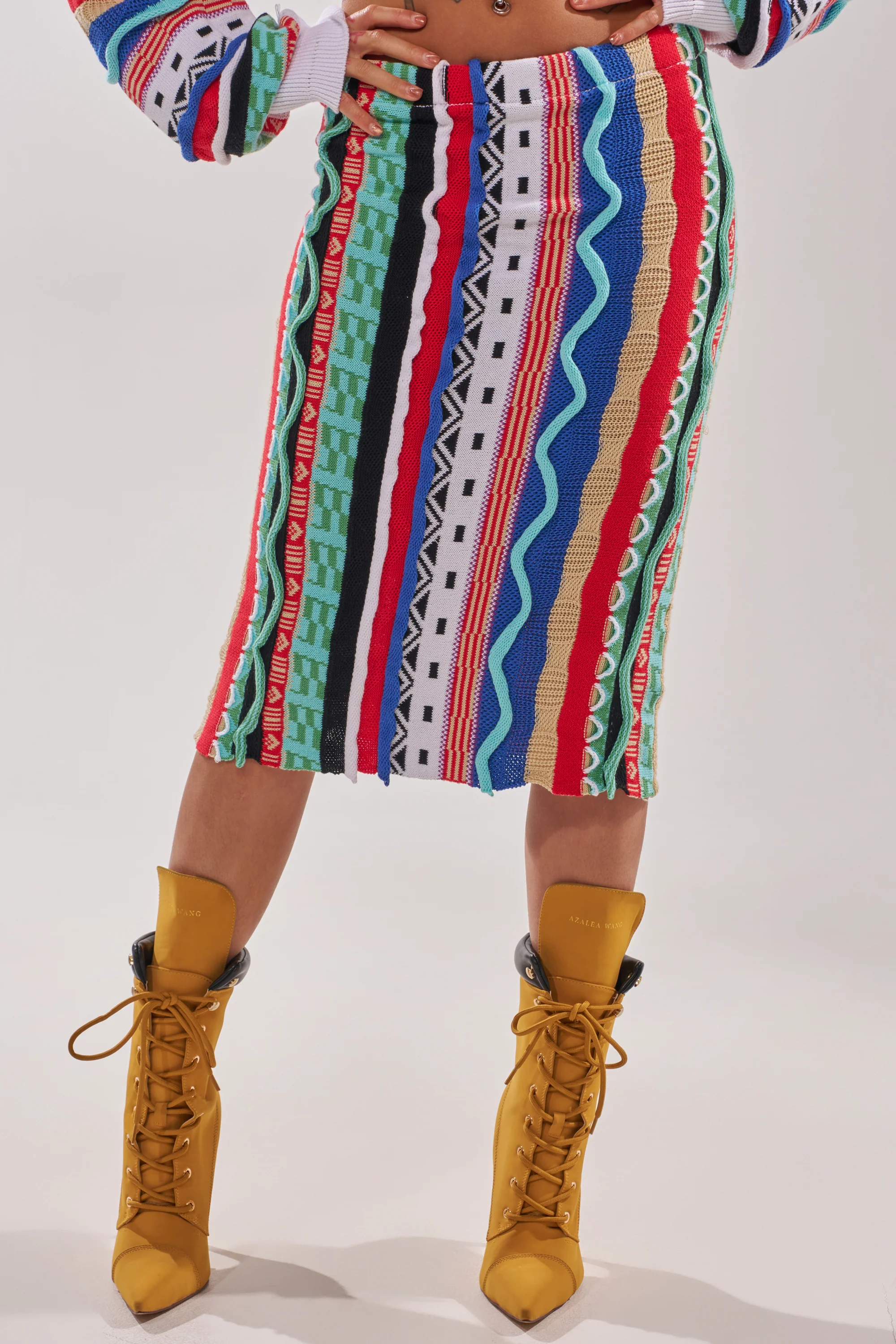 FEELING THE VIBES MAXI SKIRT - Akira Store