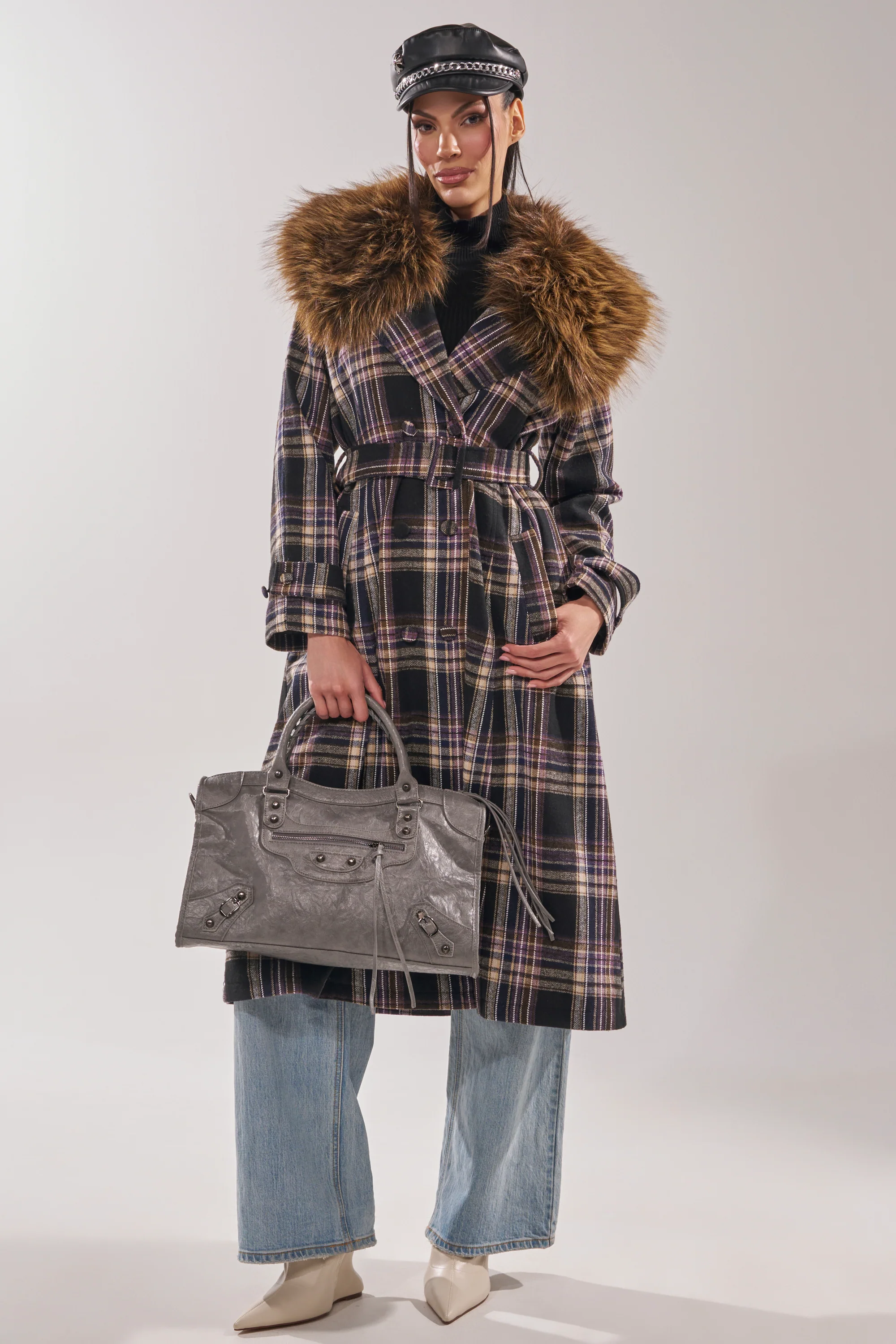 SWEPT UP FUR TRIM TRENCH - Akira Store