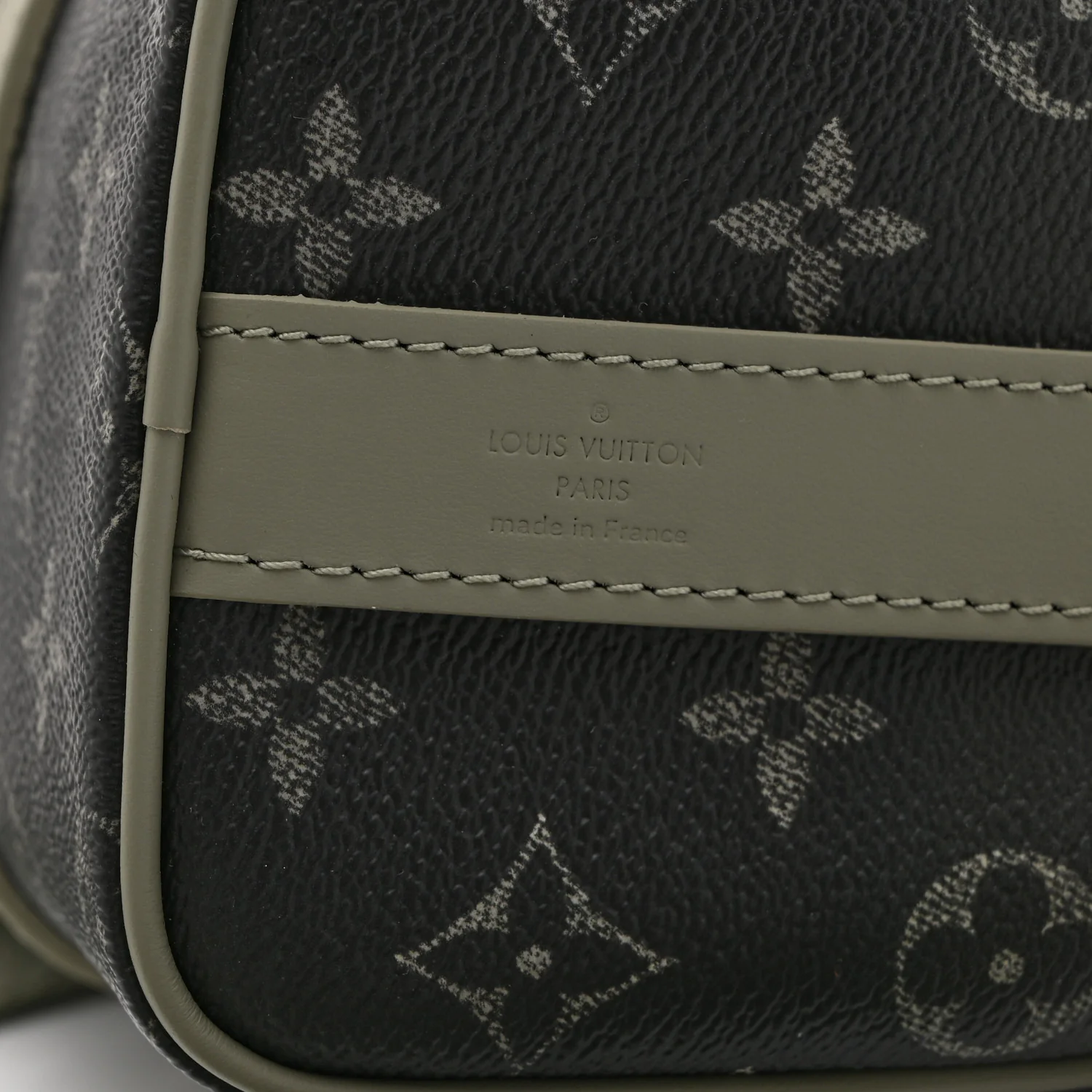 Monogram Gradient Keepall Bandouliere 25 Khaki