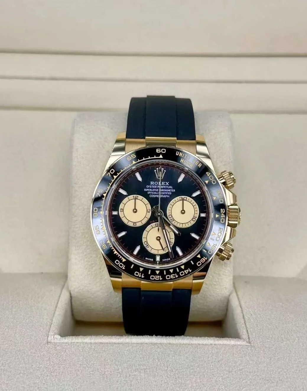 [Super Clone]Rolex Daytona Yellow Gold / Ceramic / Black / Oysterflex  m126518ln-0004