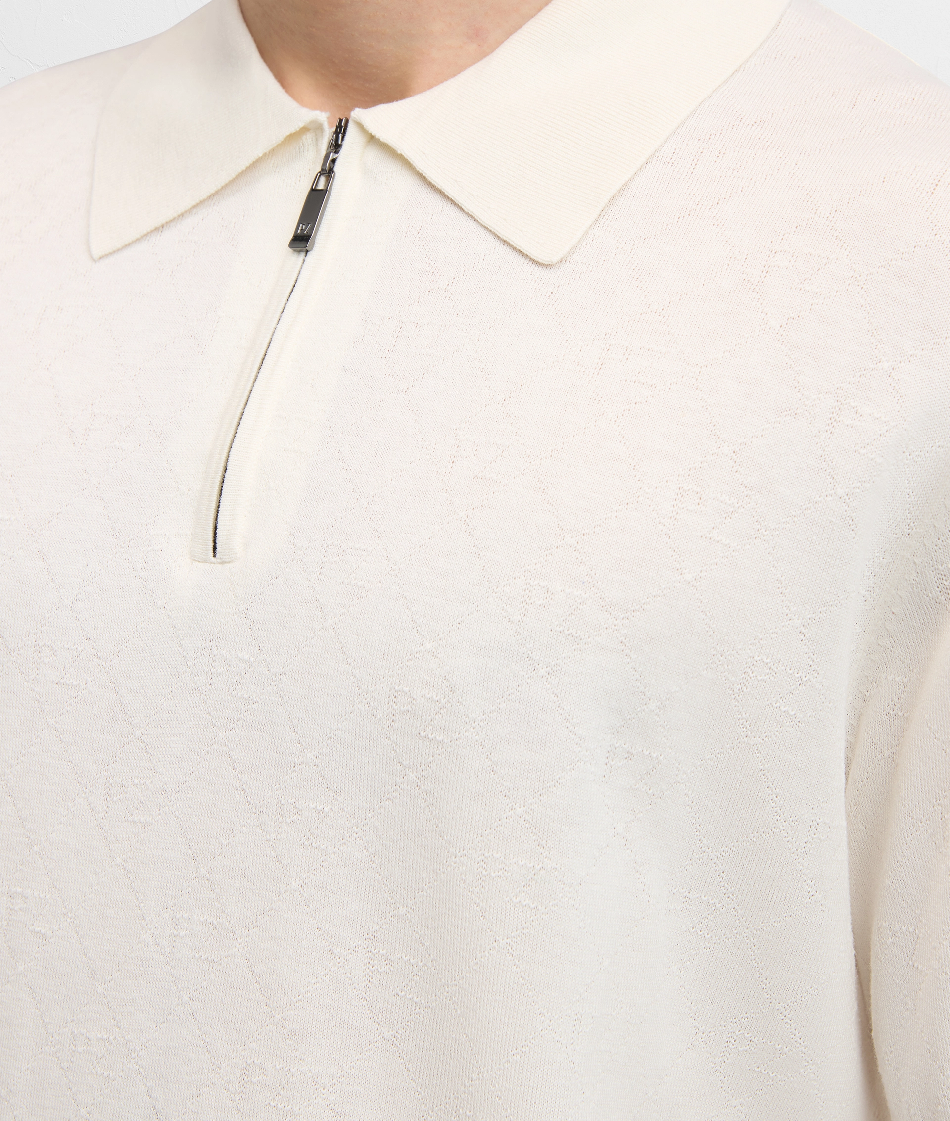 WHITE JACQUARD SILK AND COTTON KNITTED SHORT SLEEVED POLO SHIRT