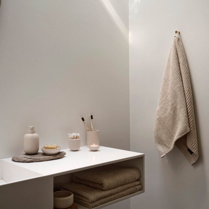 Classic håndkle 50x100 cm sand