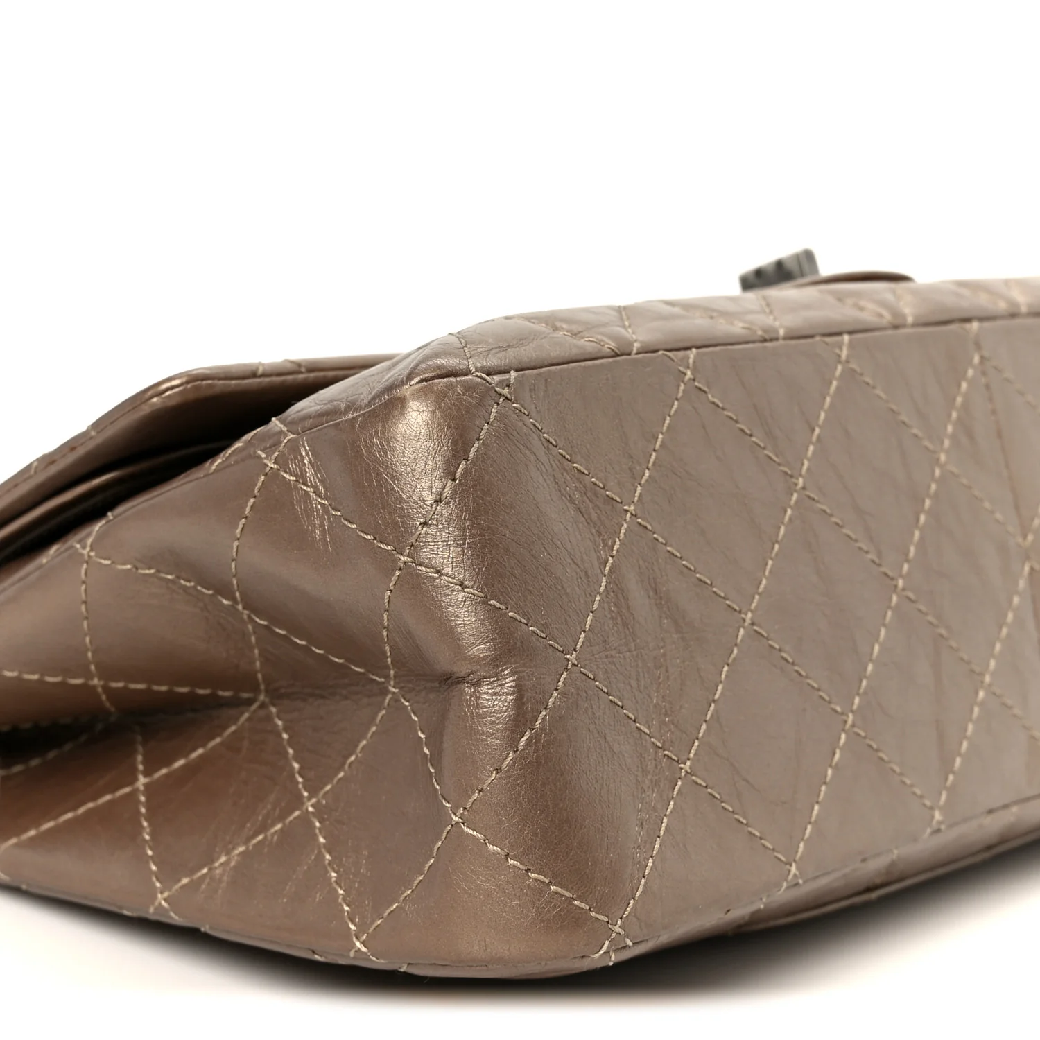 Metallic Aged Calfskin Quilted 2.55 Reissue 227 Flap Dark Gold