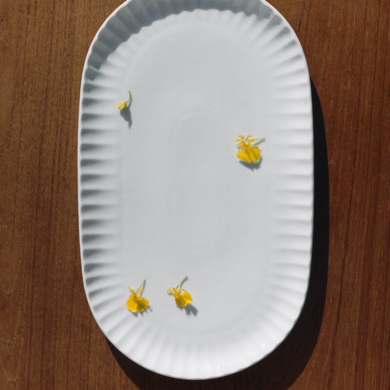 Bernadotte coupe serveringsfat 38x23 cm hvit