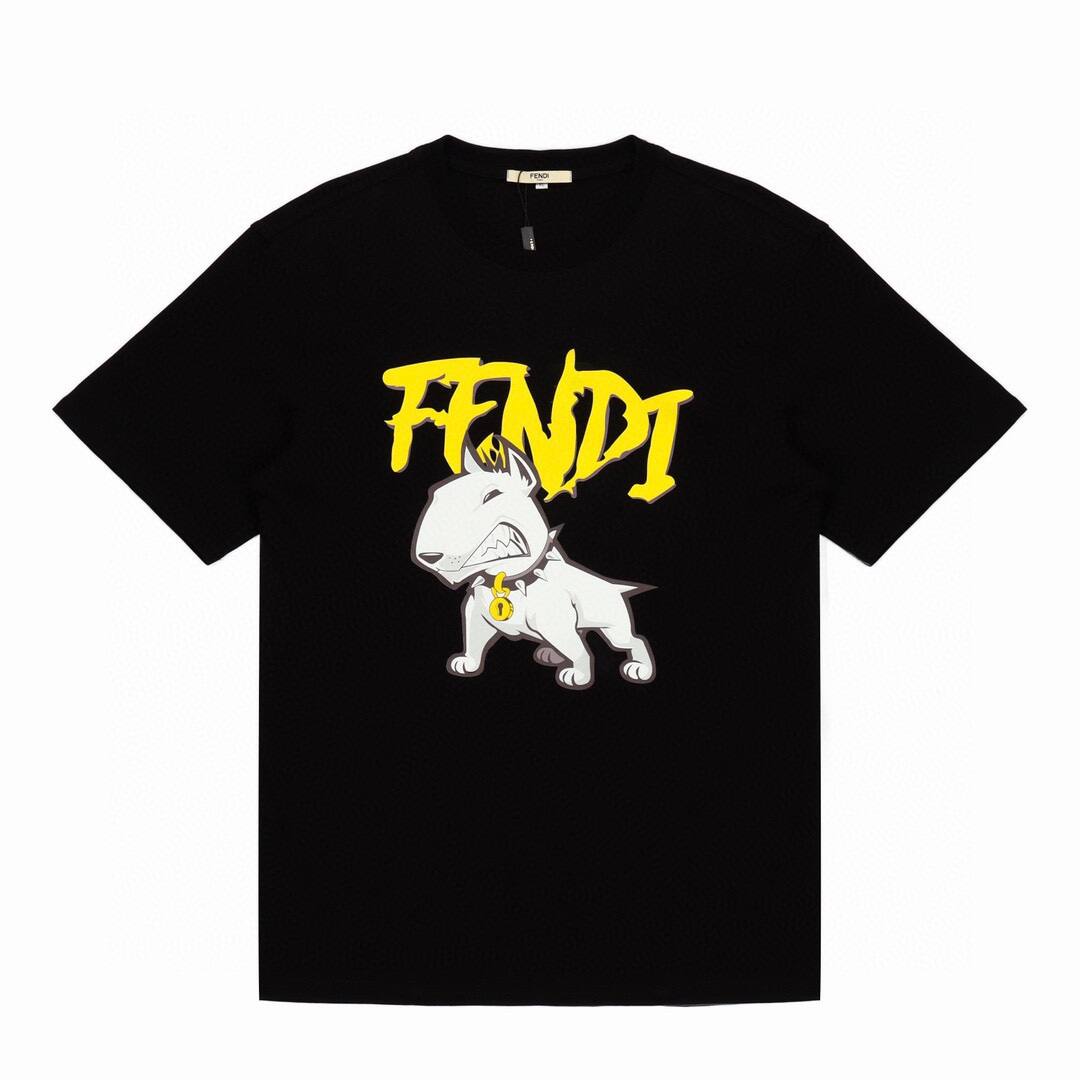 【FENDI】【在庫あり】【即日出荷】（フェンディ）男女兼用半袖Tシャツ