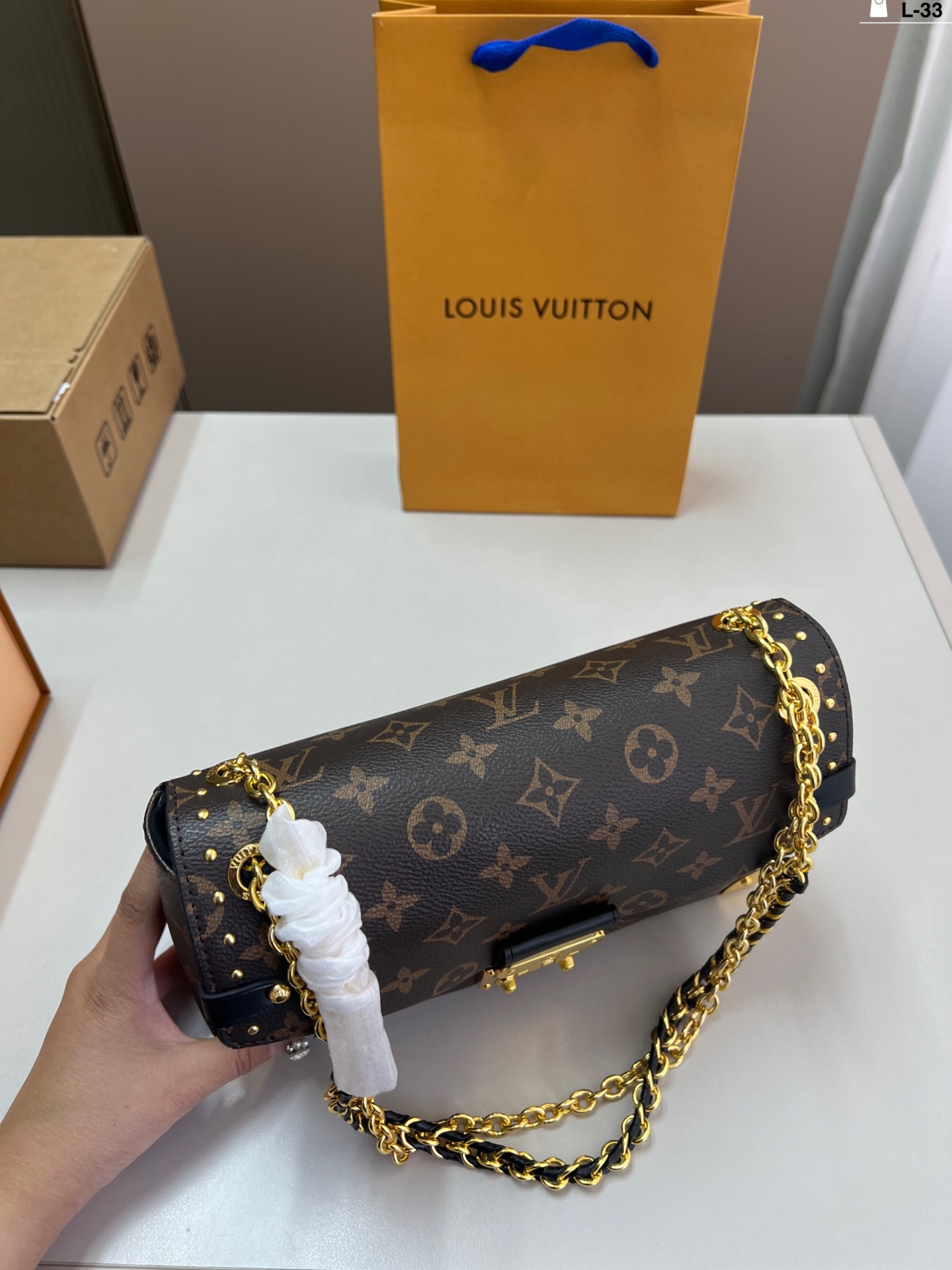 Louis new arrival Trunkie bag size: 26*15 cm