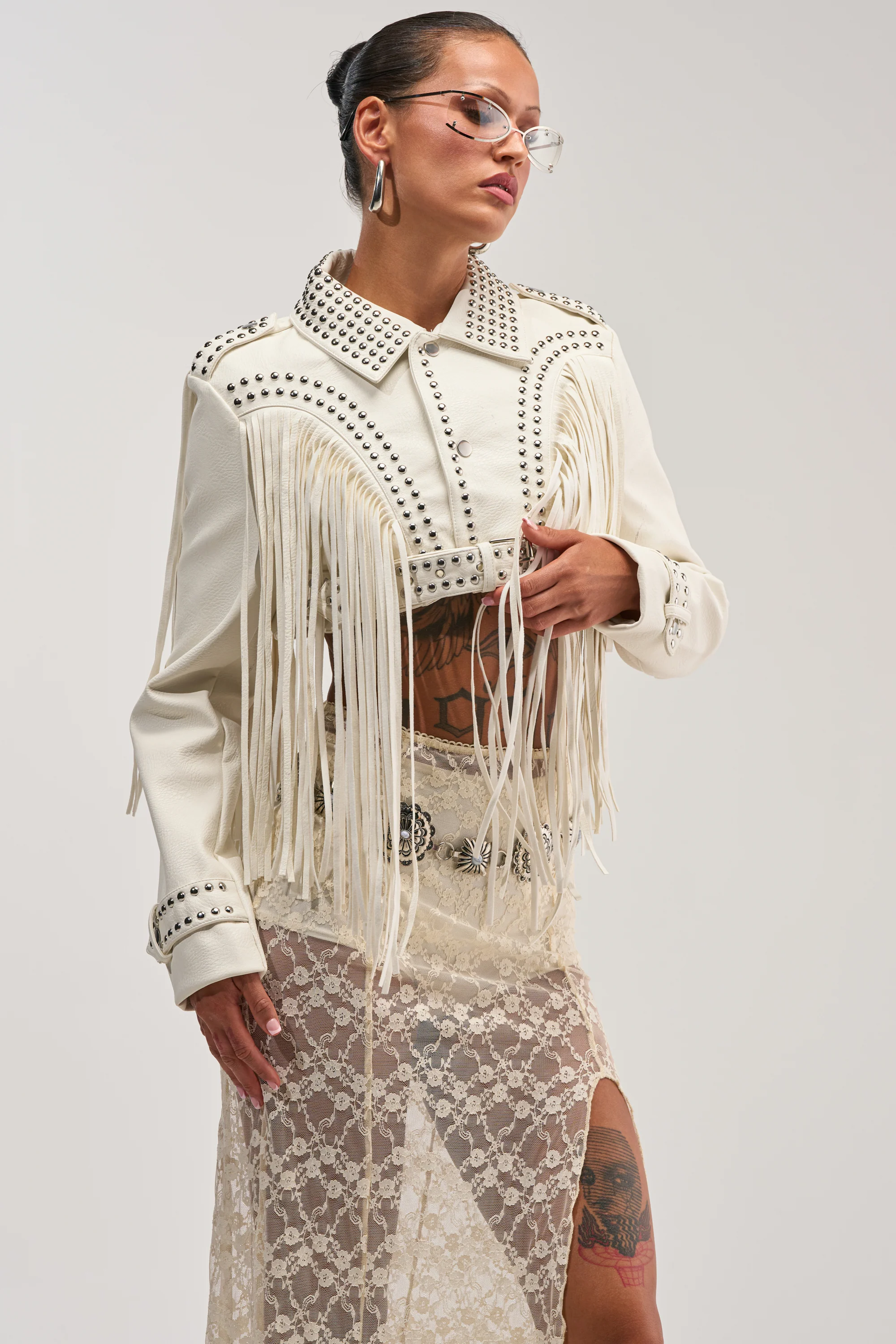 RUMI CROPPED MOTO IN WHITE - Akira Store