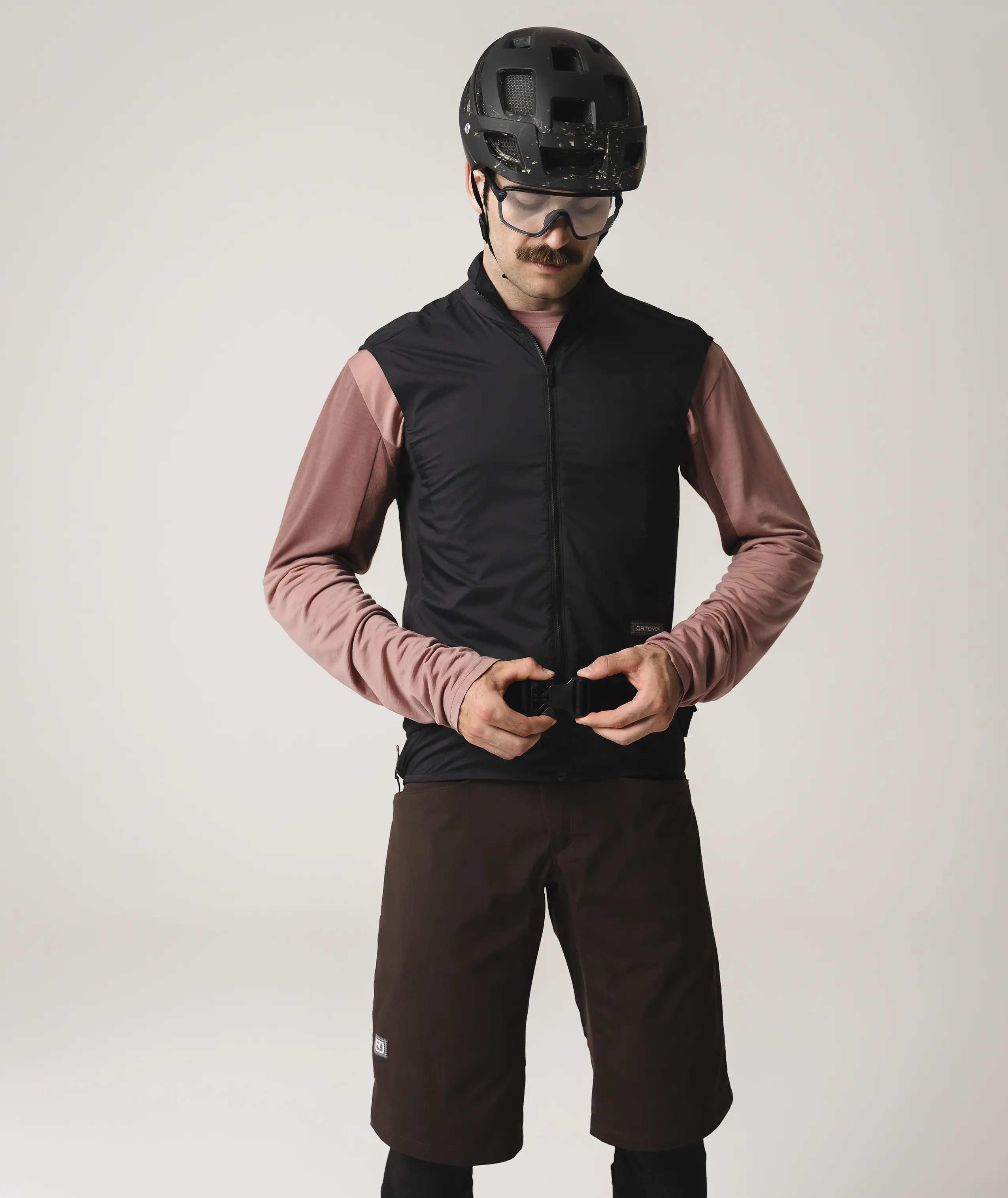 ORTOVOXR SEQUENCE HIP POUCH 1