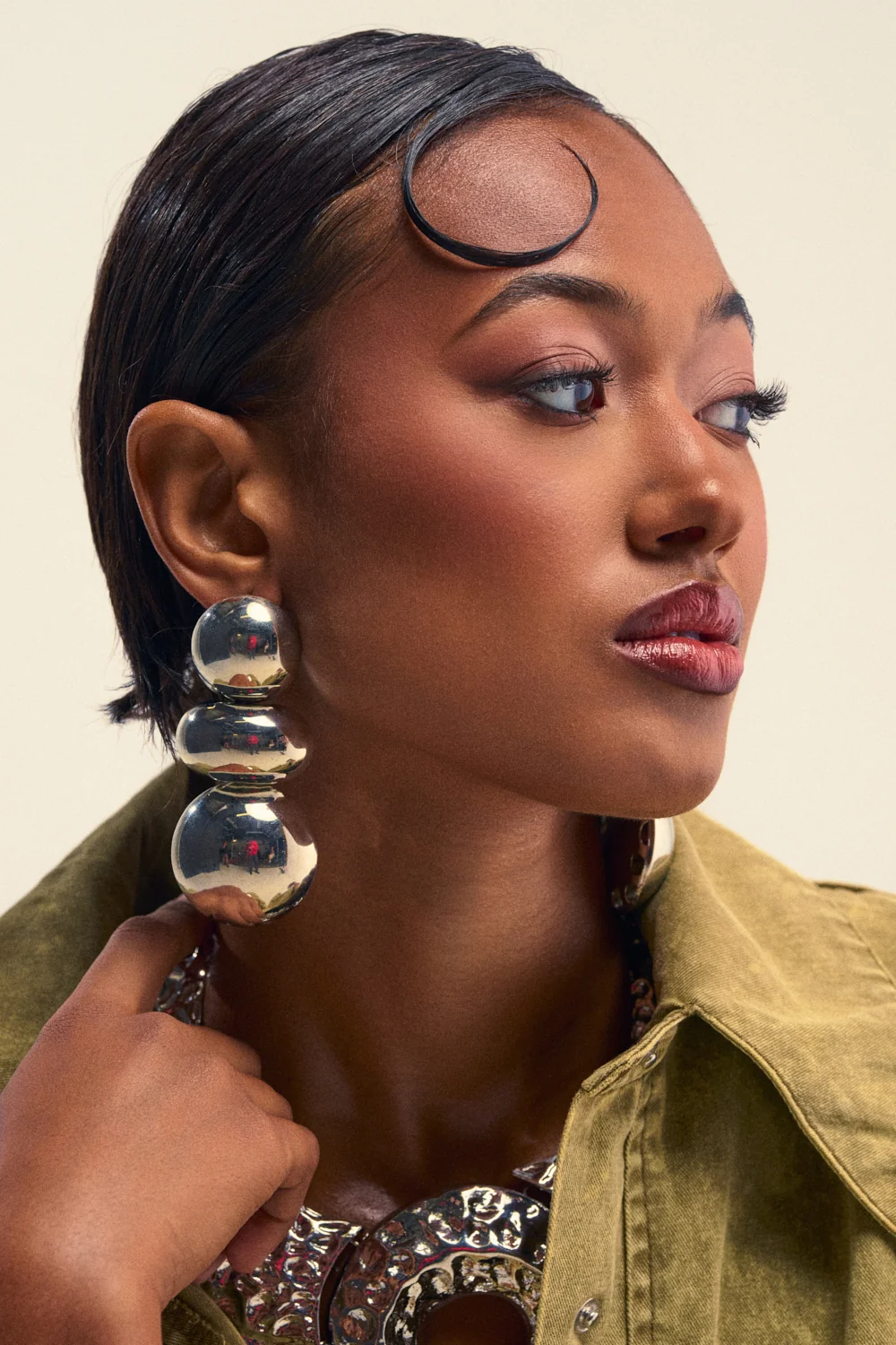 BALLS TO THE WALL EARRING - Akira Store