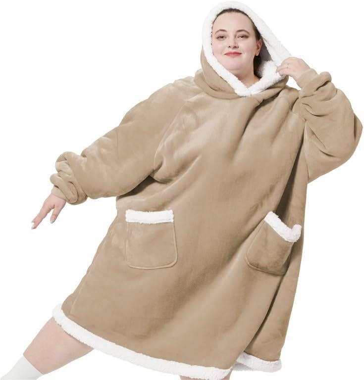 Bedsure Wearable Blanket Hoodie - Sherpa Fleece Hooded Blanket for Adult As A Gift