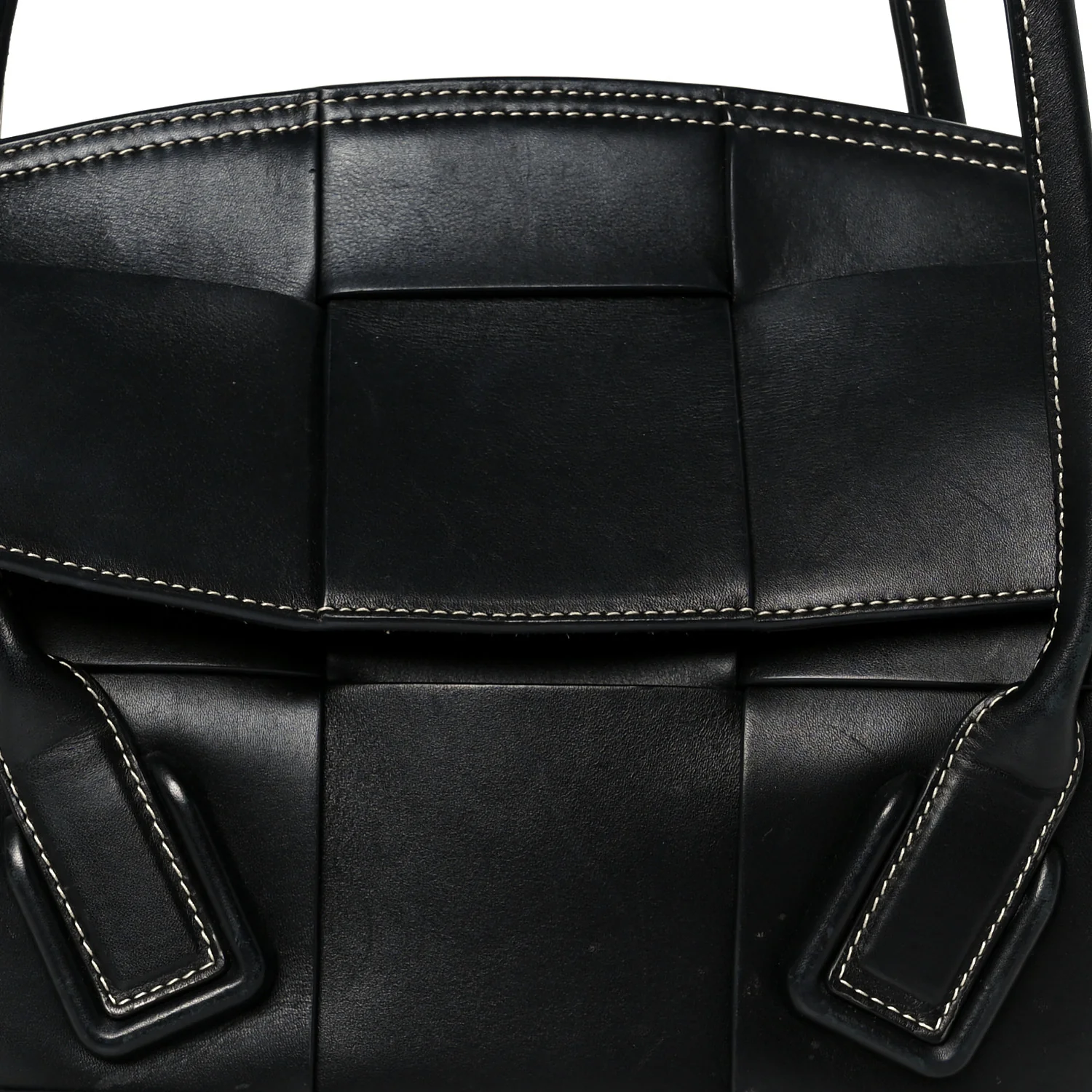 French Calfskin Maxi Intrecciato Arco 33 Black