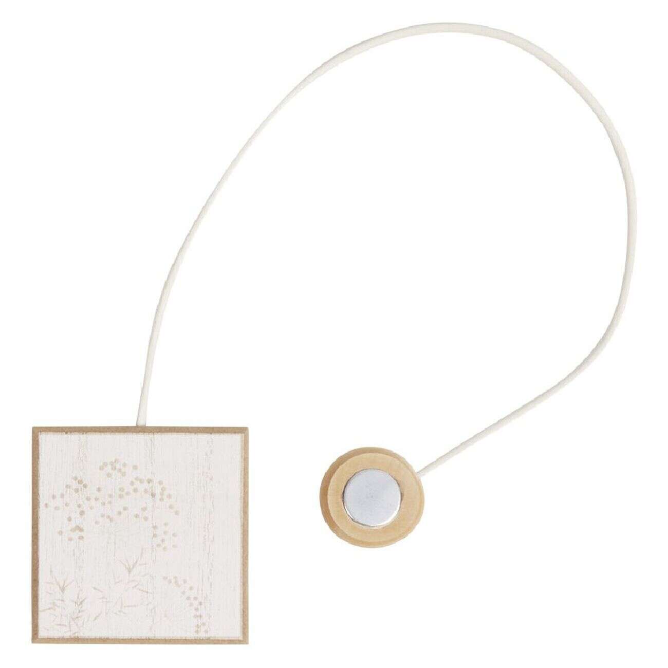 Embrasse aimantée carrée motif ciboule bois naturel