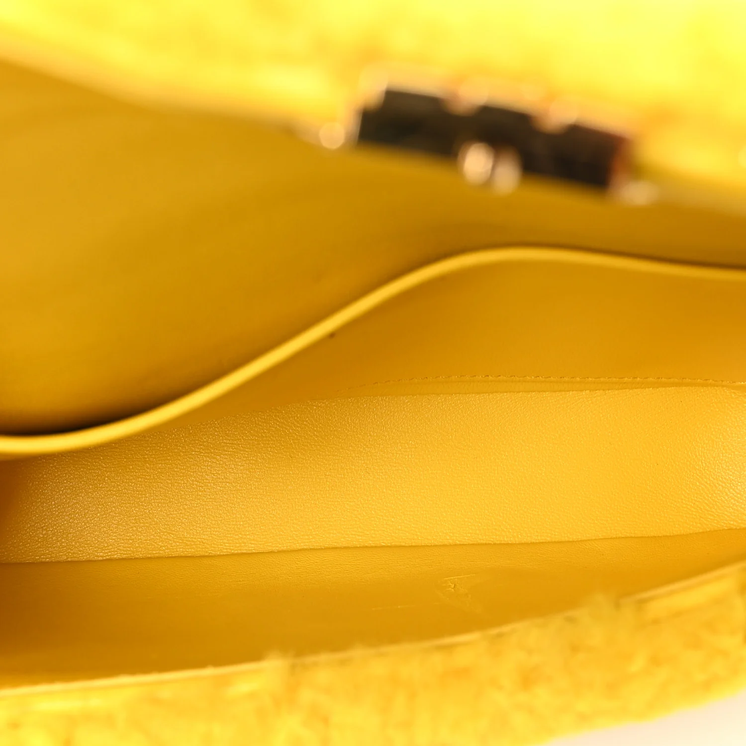 Fluffy Shearling Triomphe Claude Chain Shoulder Bag Yellow