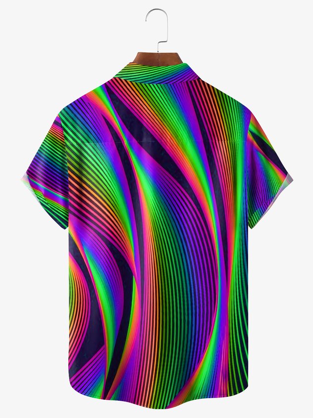 Chemise décontractée à manches courtes avec poche poitrine et imprimé à rayures laser