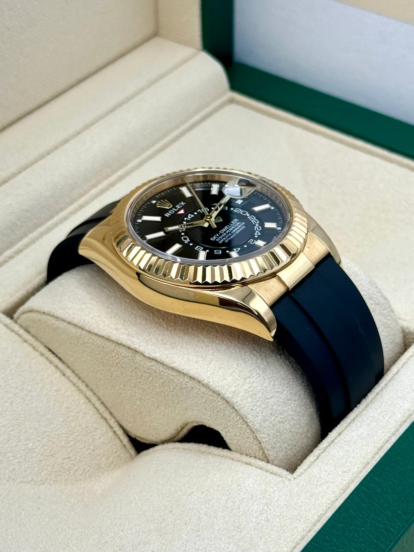 [Super Clone]RLX  Sky-Dweller 42mm Yellow Gold Black Dial Oysterflex - 336238