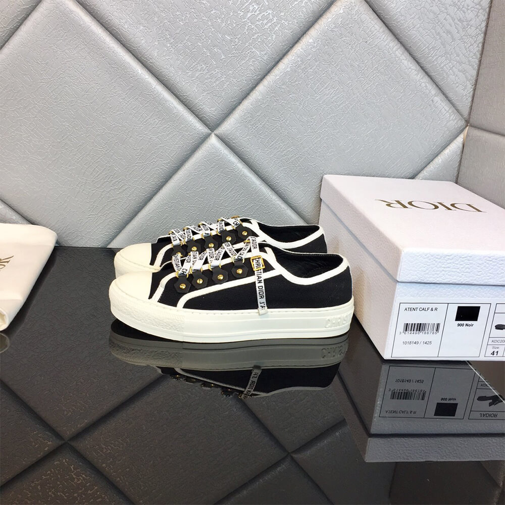 WALK N DIOR SNEAKER