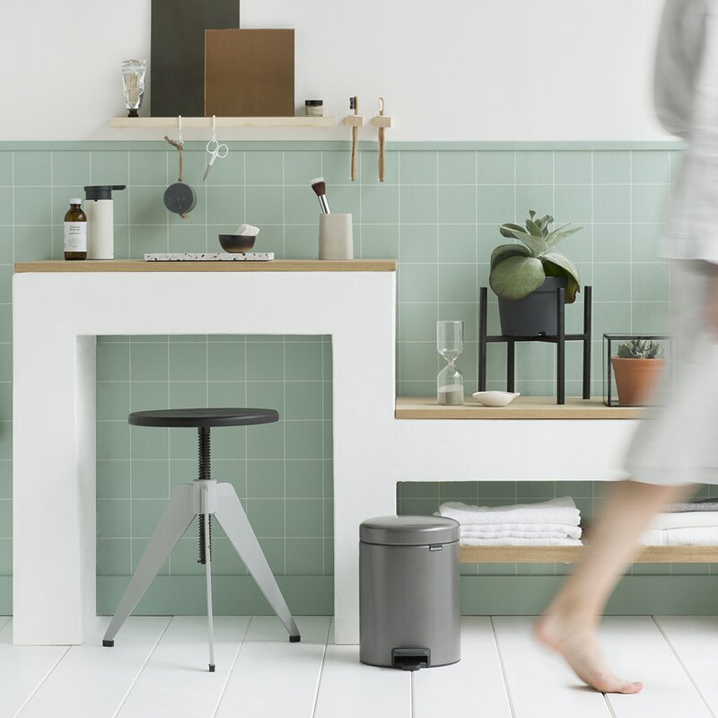 NewIcon pedalbøtte 5L platinum
