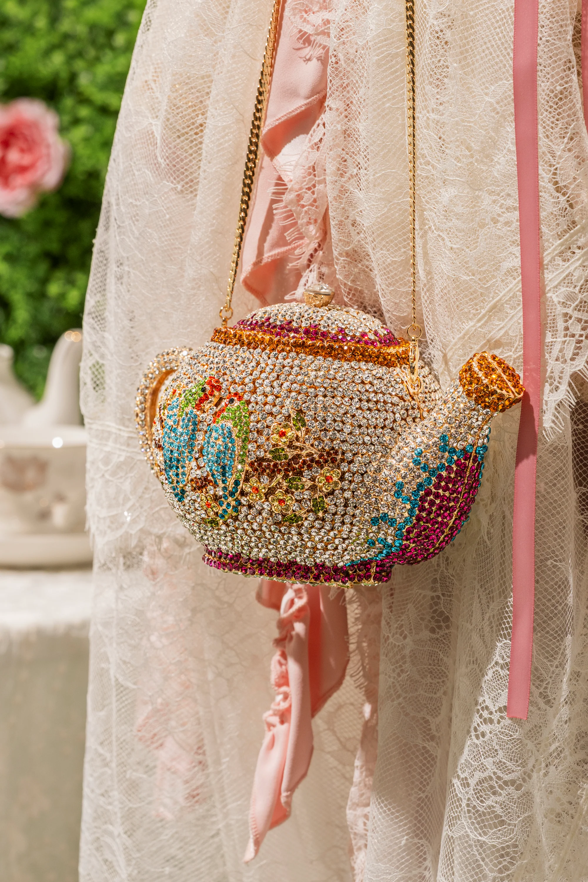 WHATS THE TEA BLING PURSE - Akira Store