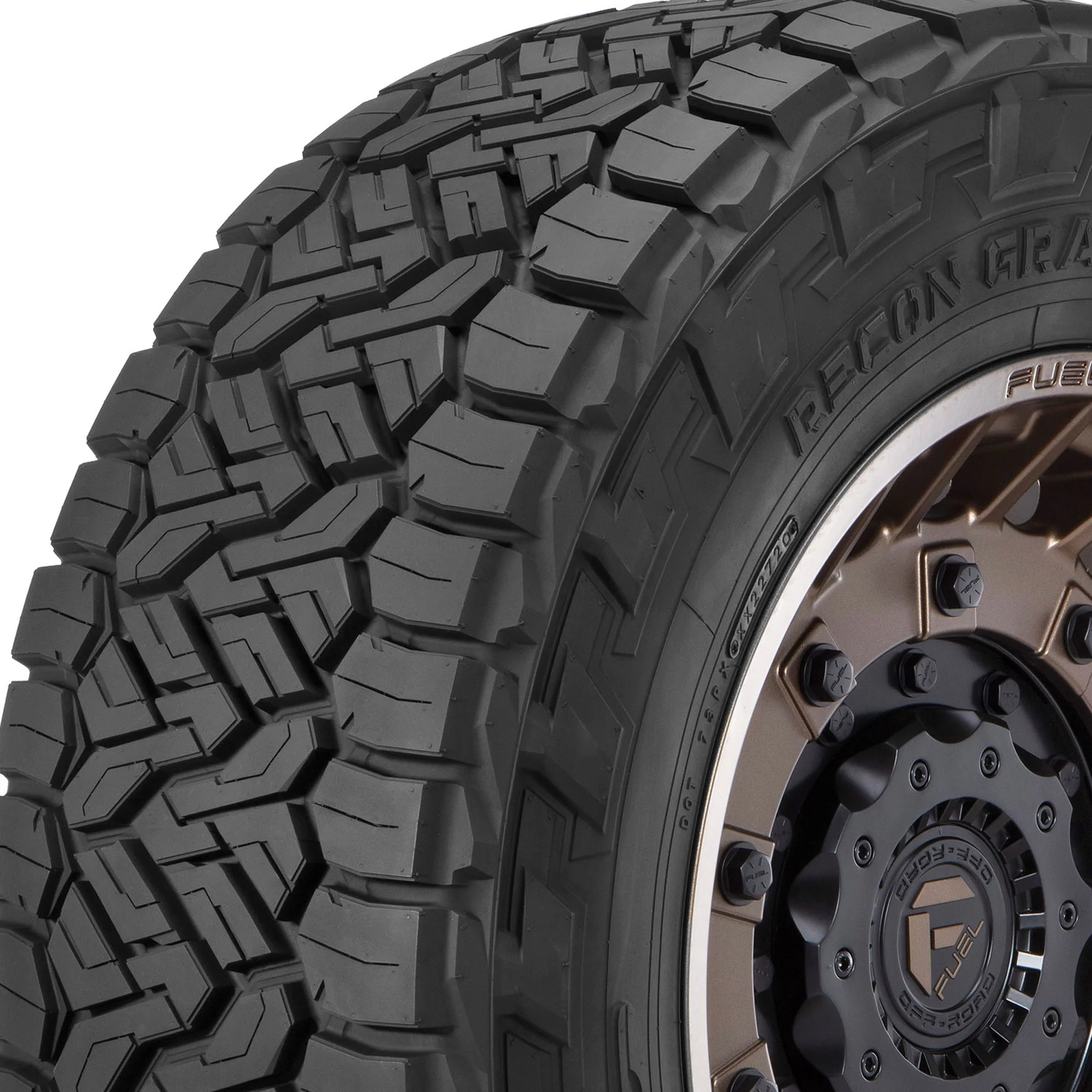 Nitto NT420V All-Season 285/50R20 116V XL Light Truck Tire