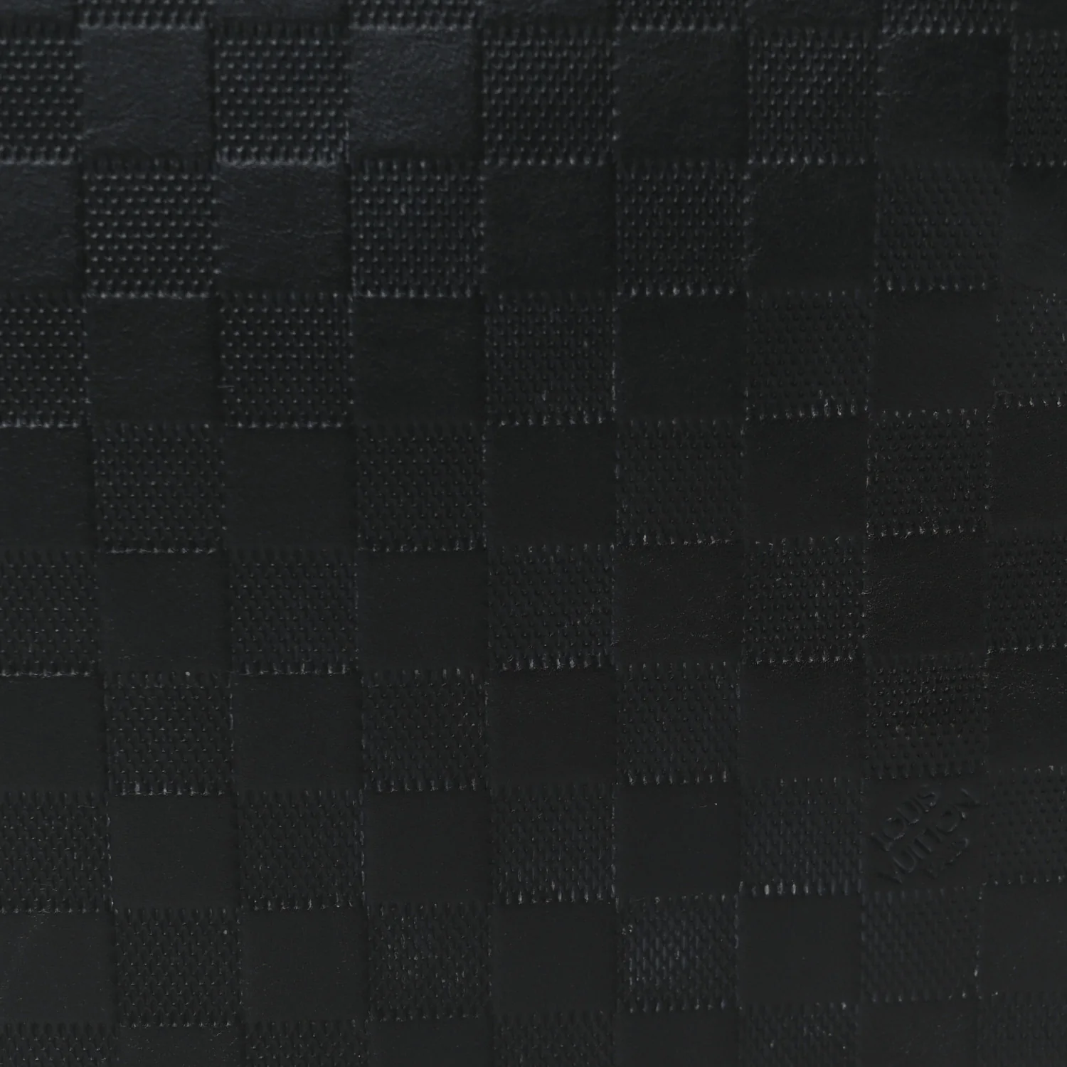 Damier Infini District PM Onyx