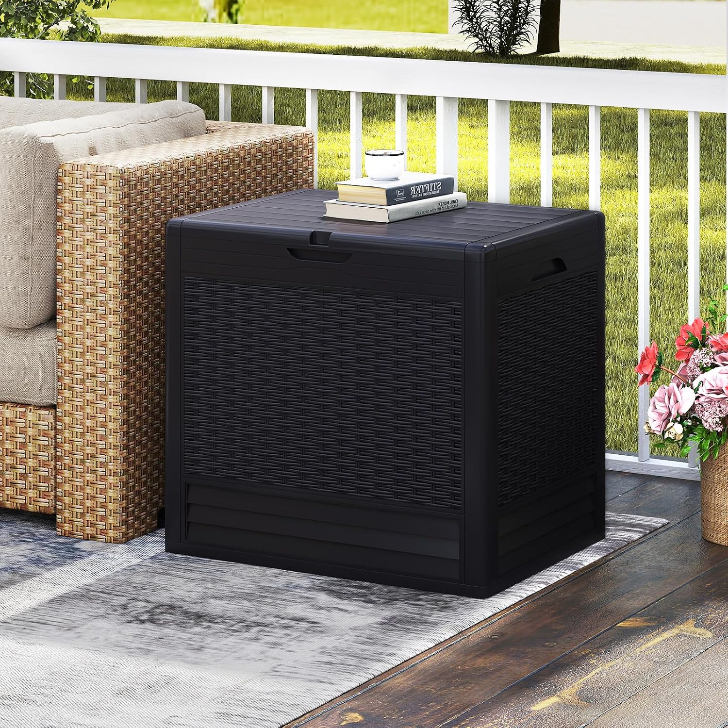 Tangkula 25 Gallon Waterproof Outdoor Storage Box with Lockable Lid