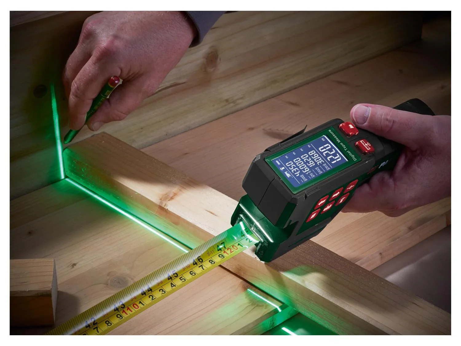 PARKSIDE Outil de mesure de calibre numrique ou Mtre ruban numrique sans fil