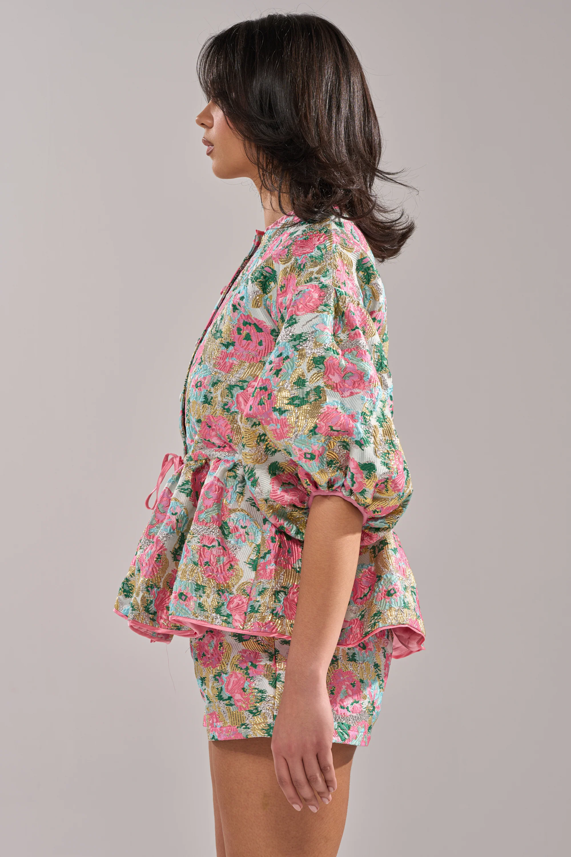 TEA TIME FLORAL BROCADE SHORT SLEEVE BLOUSE - Akira Store