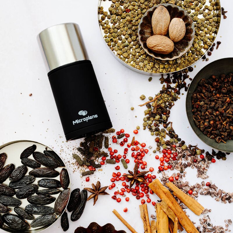 Spice Mill krydderkvern 12 cm svart/stål