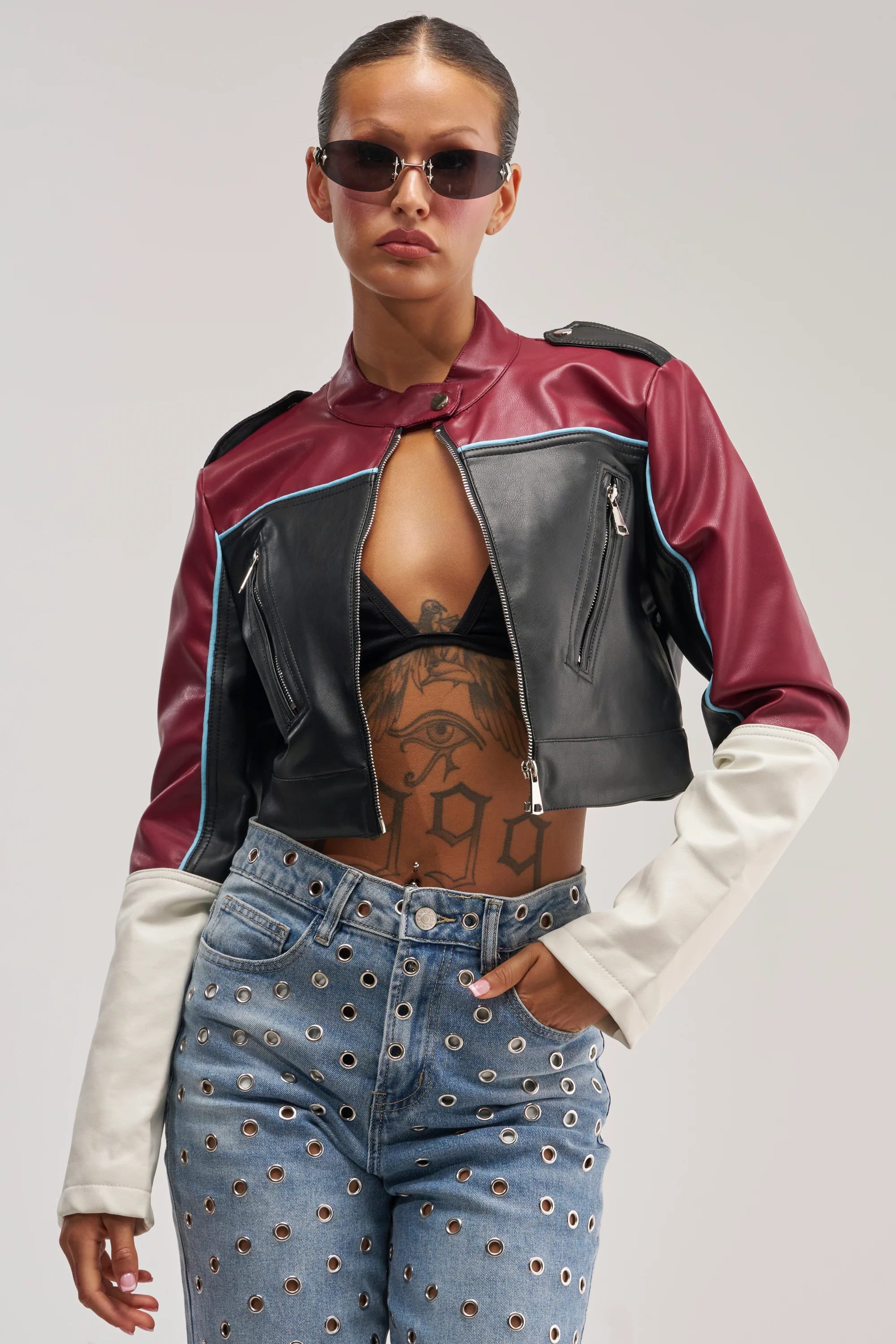 BETTER LUCK CROPPED MOTO IN BURGUNDY - Akira Store