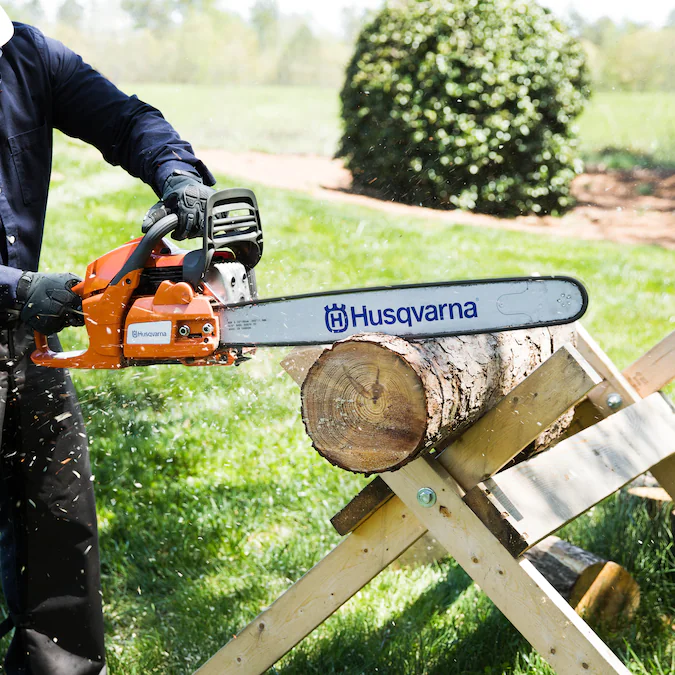 Tronçonneuse à essence Husqvarna 455 Rancher 20 pouces 55,5 cm³ 2 temps