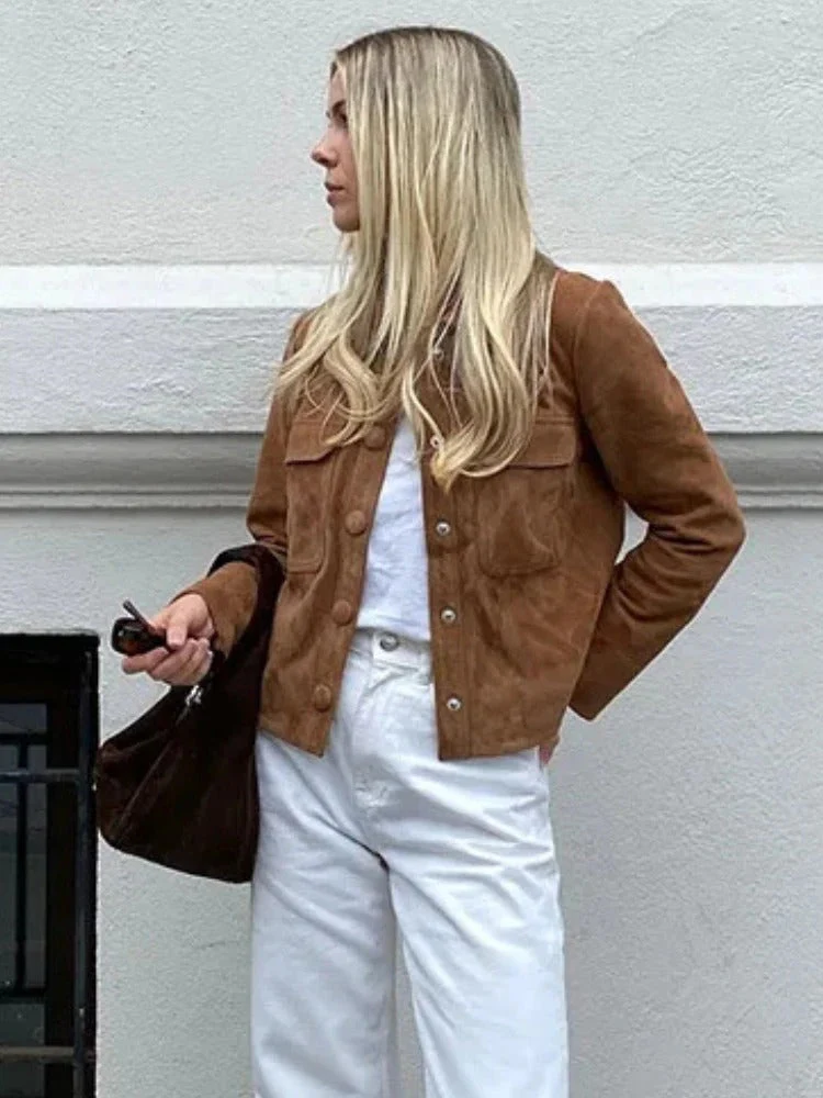 Léa Blanchet | La Veste en Daim Luxe