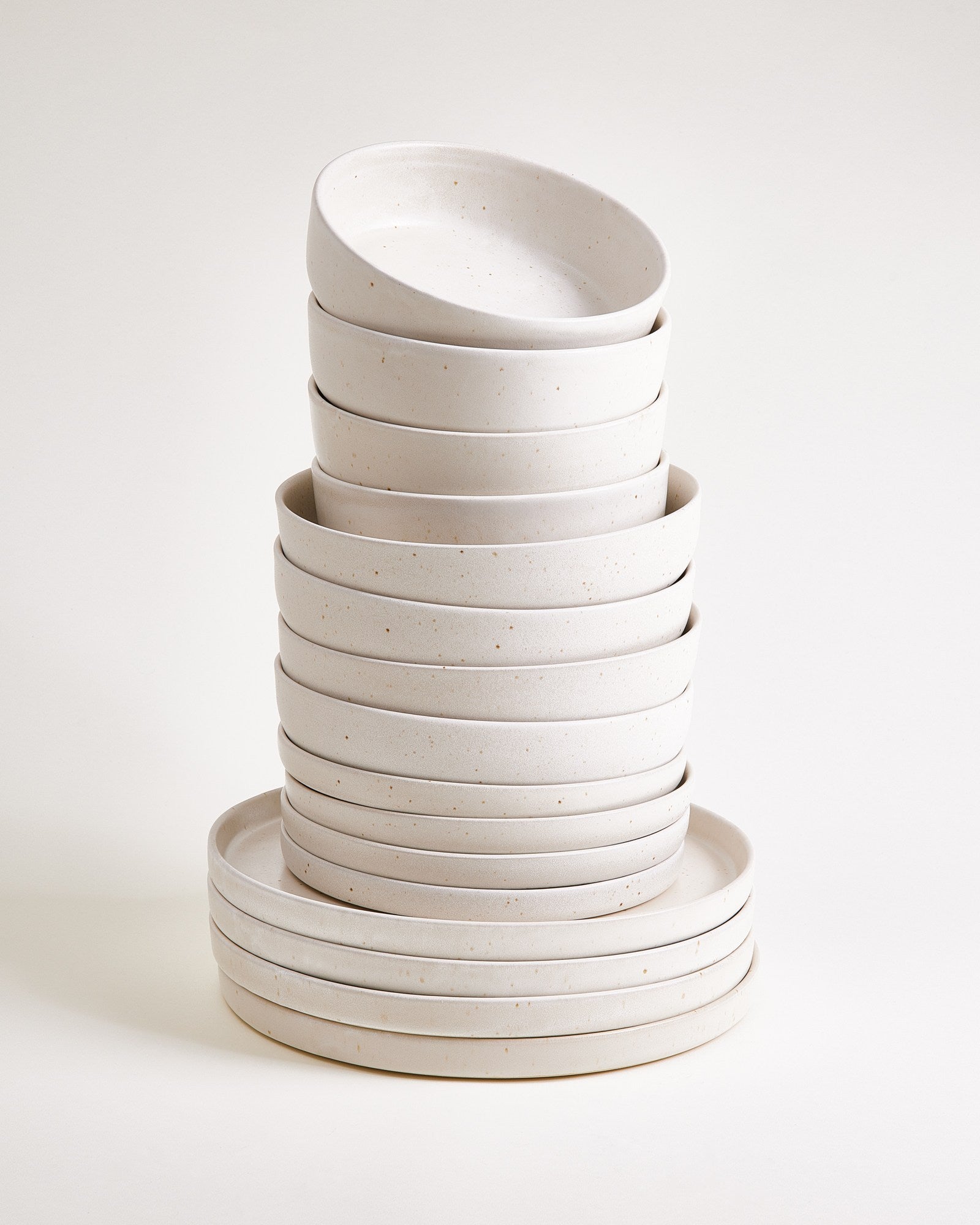 TAVIRA - TABLEWARE SET SAND 16 PIECES