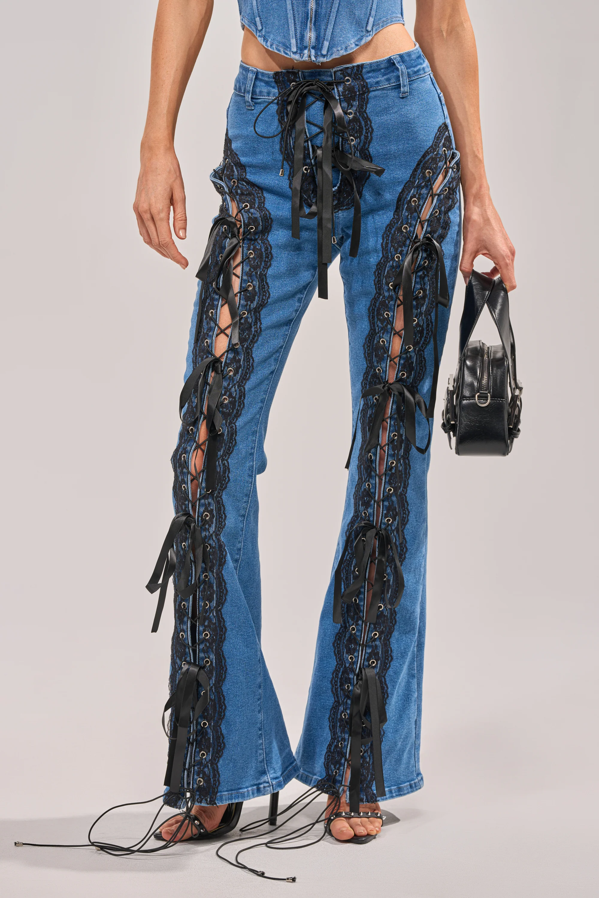 LACED UP DENIM - Akira Store