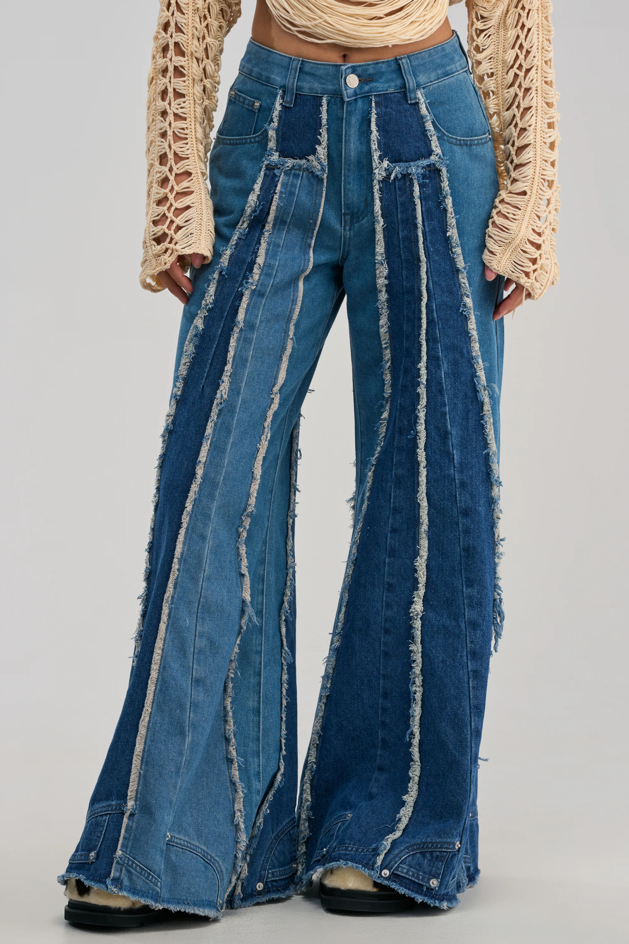 DENIM FOR DAYS DISTRESSED DENIM - Akira Store