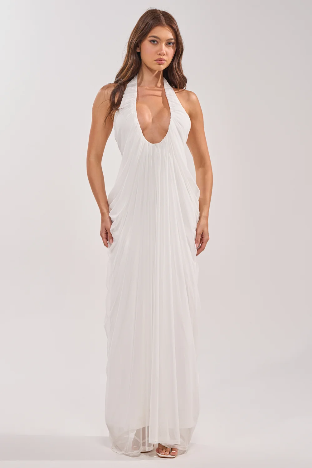 RAMONA PLEATED MAXI DRESS IN WHITE - Akira Store