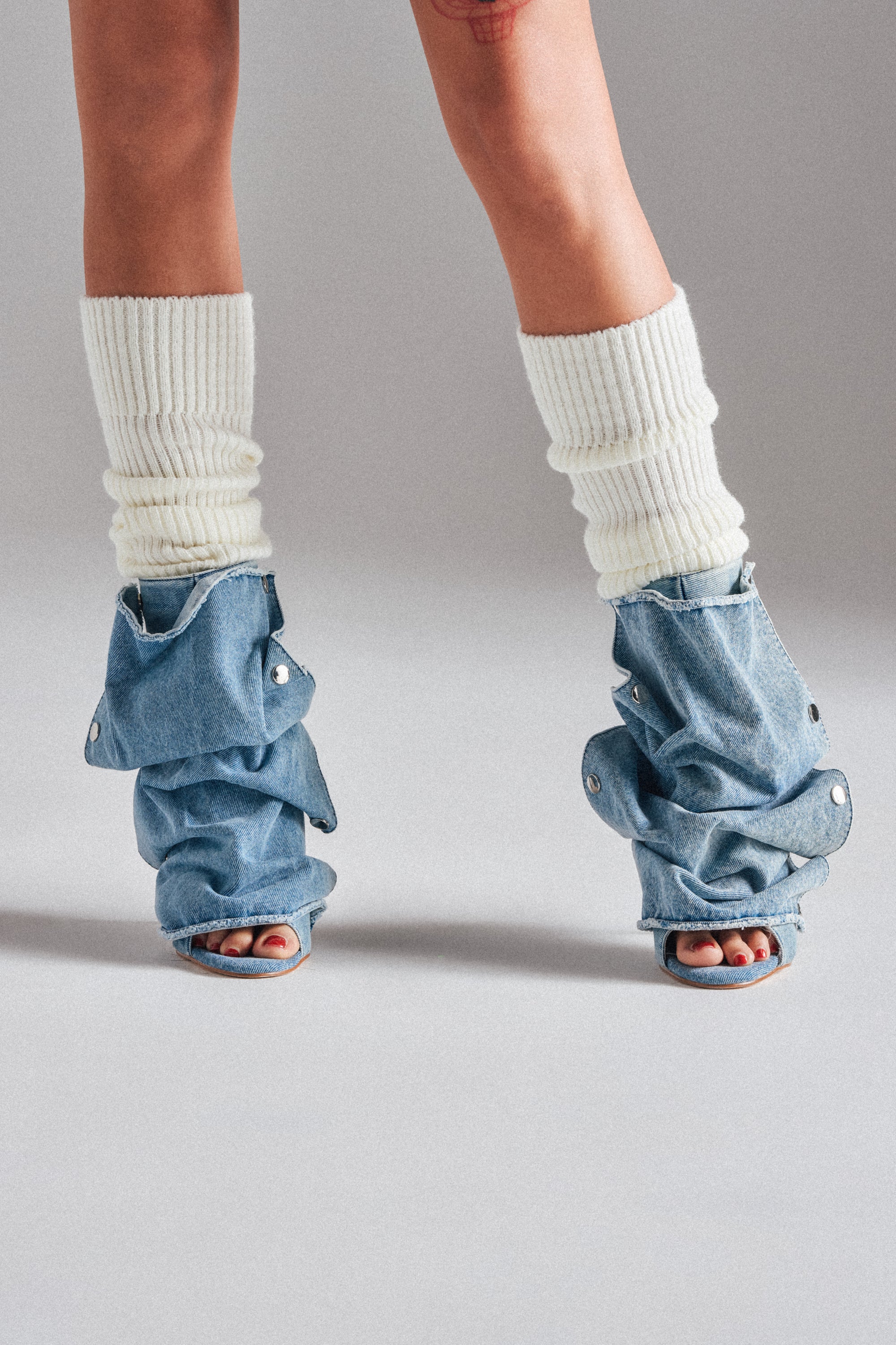 AZALEA WANG BIRD SONG DENIM OPEN TOE SNAP BOOTIE - Akira Store