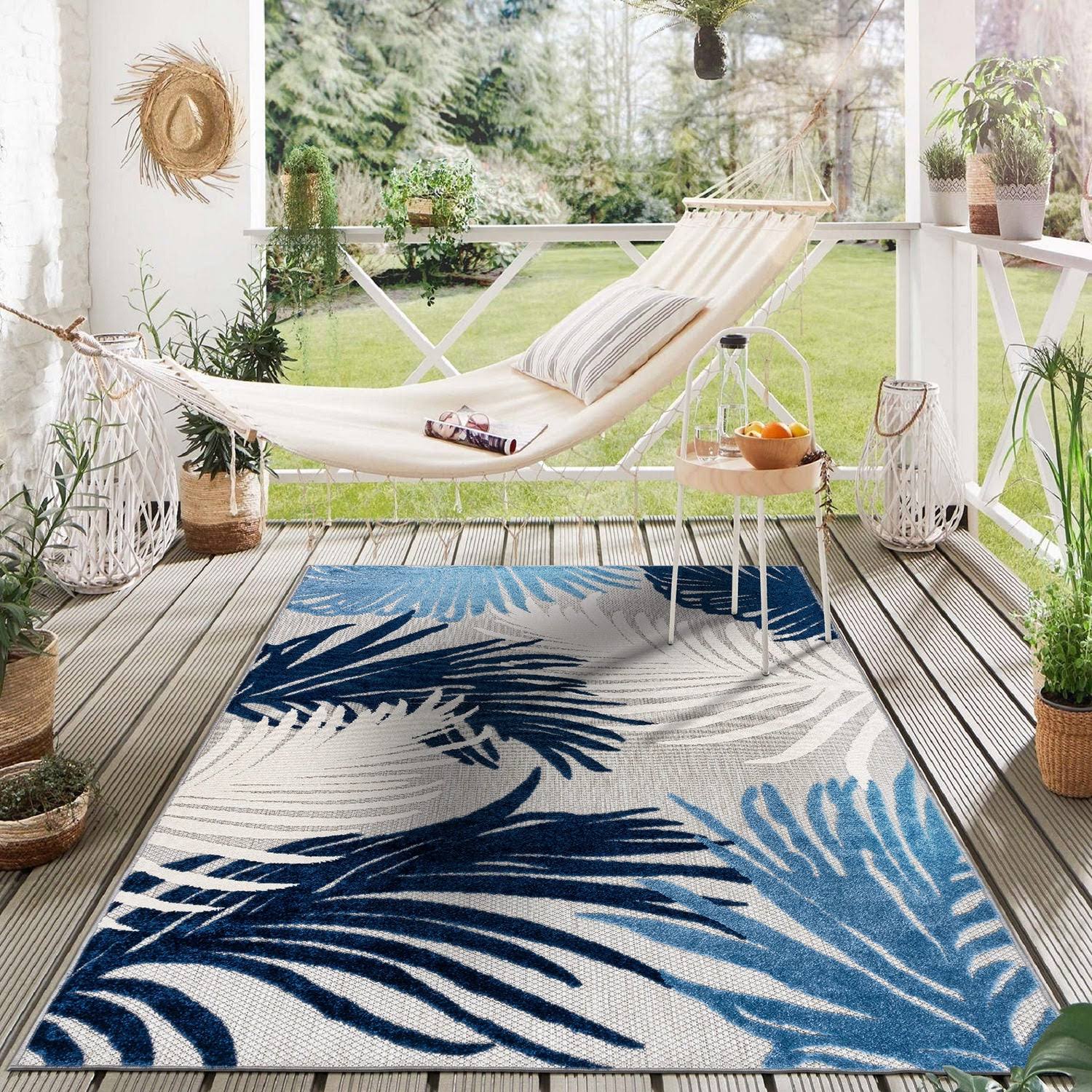 World Rug Gallery Tropical Floral Indoor/Outdoor Area Rug - Navy 5' x 7'