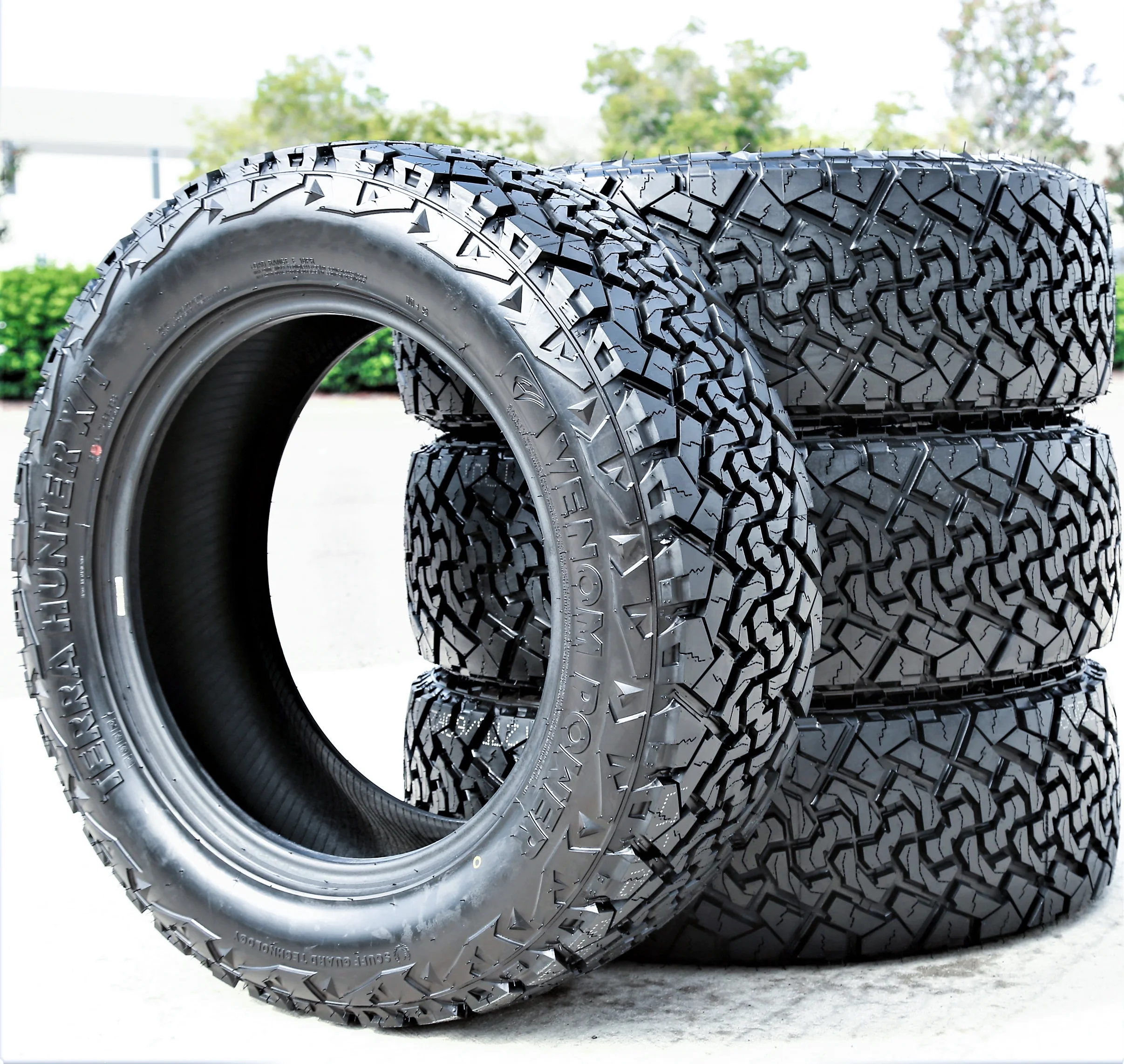 Venom Power Terra Hunter X/T 265/60R18 114T XL Extreme Terrain Tire