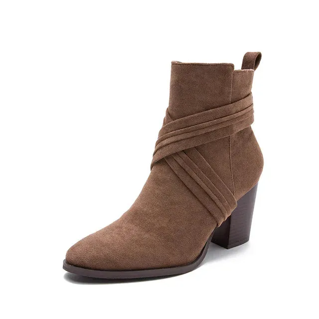 Sophie Paris I Bottines à Talon avec Détails de Zip et Lanières