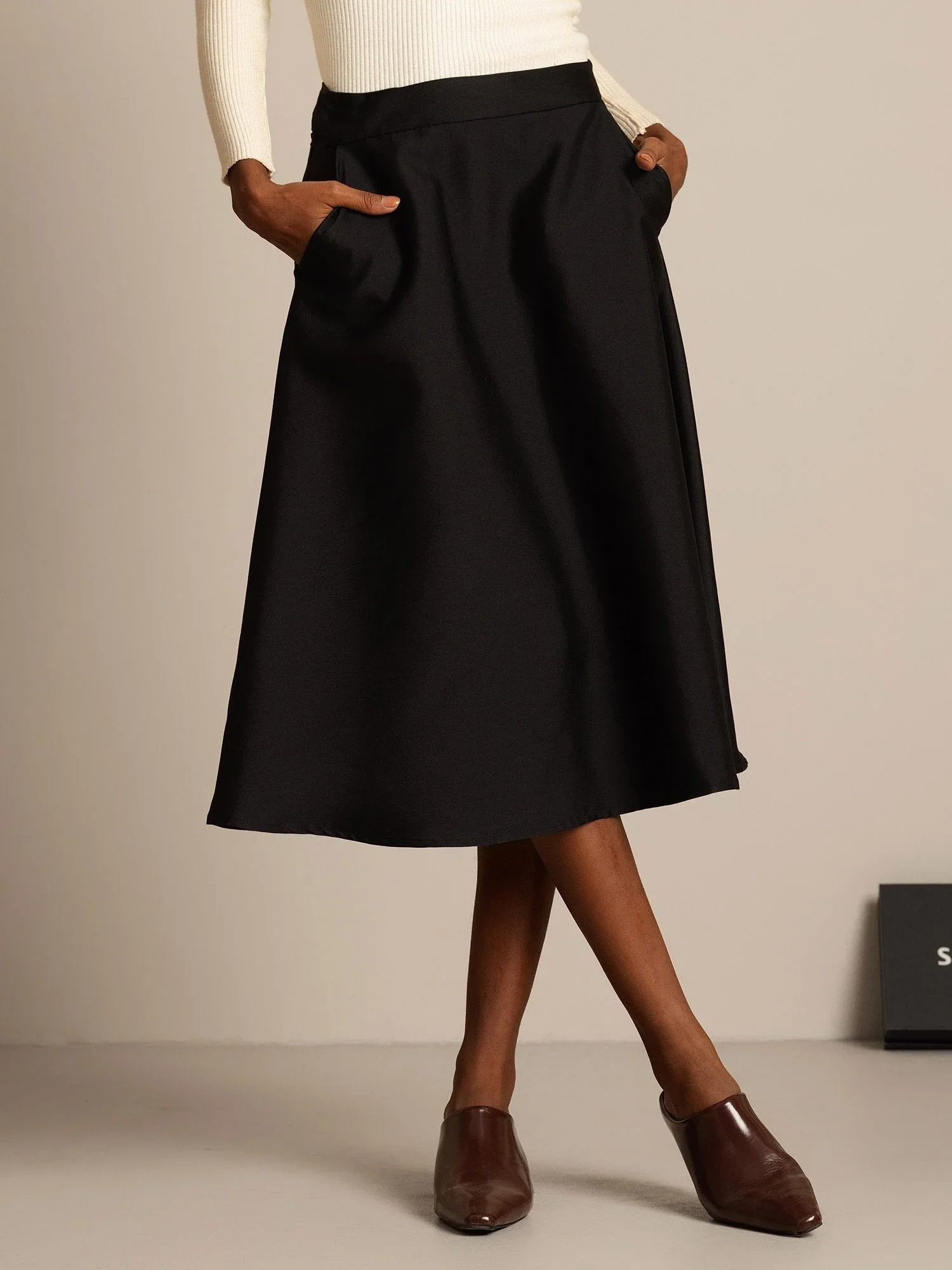 32Momme Silk-Wool Blend  A Line Midi Skirt with Zipper Deign