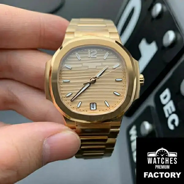 Patek Philippe Nautilus 7118 / 1R-010 3K Factory Gold Strap