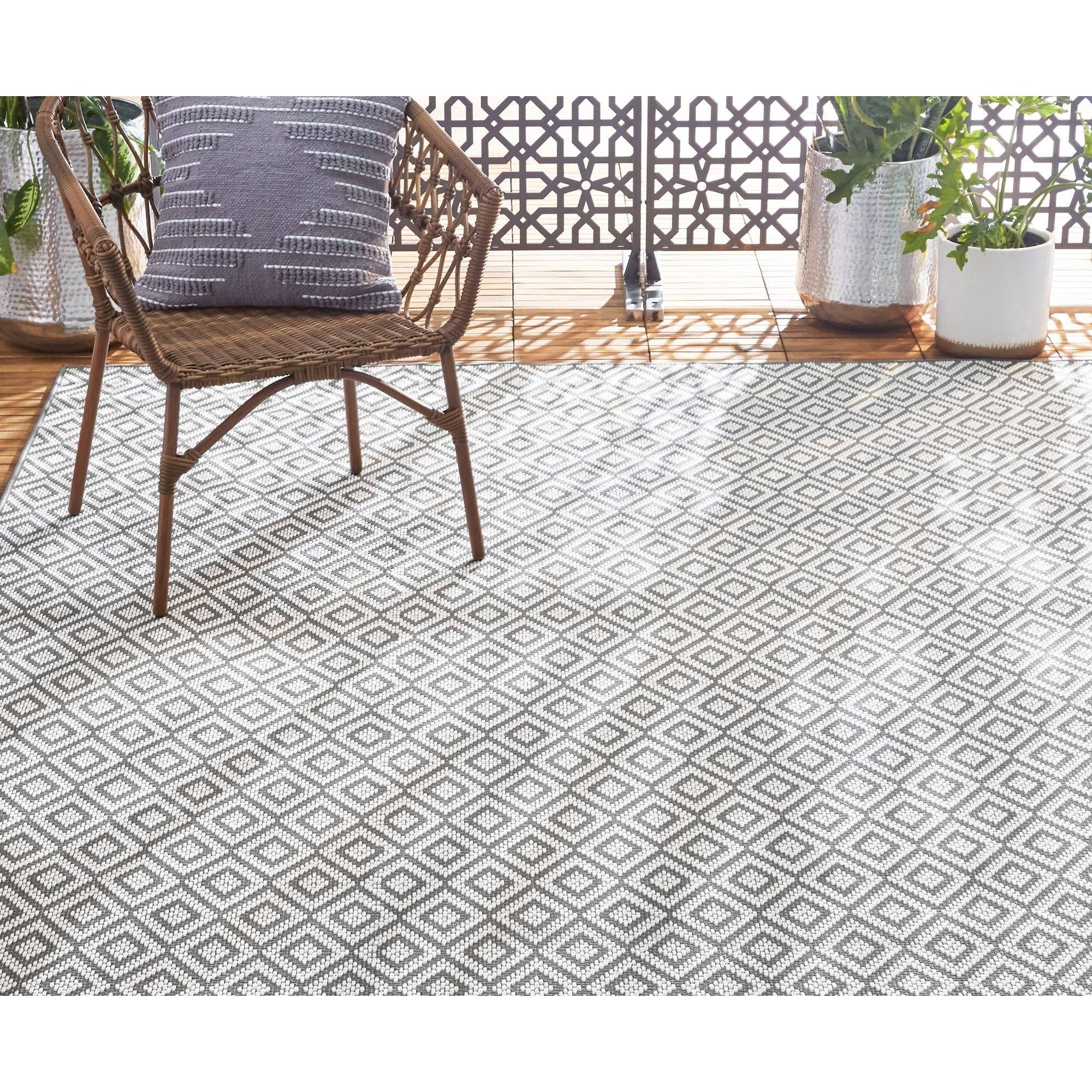 Home Dynamix Tripoli Lydia Indoor / Outdoor Area Rug - 3'7