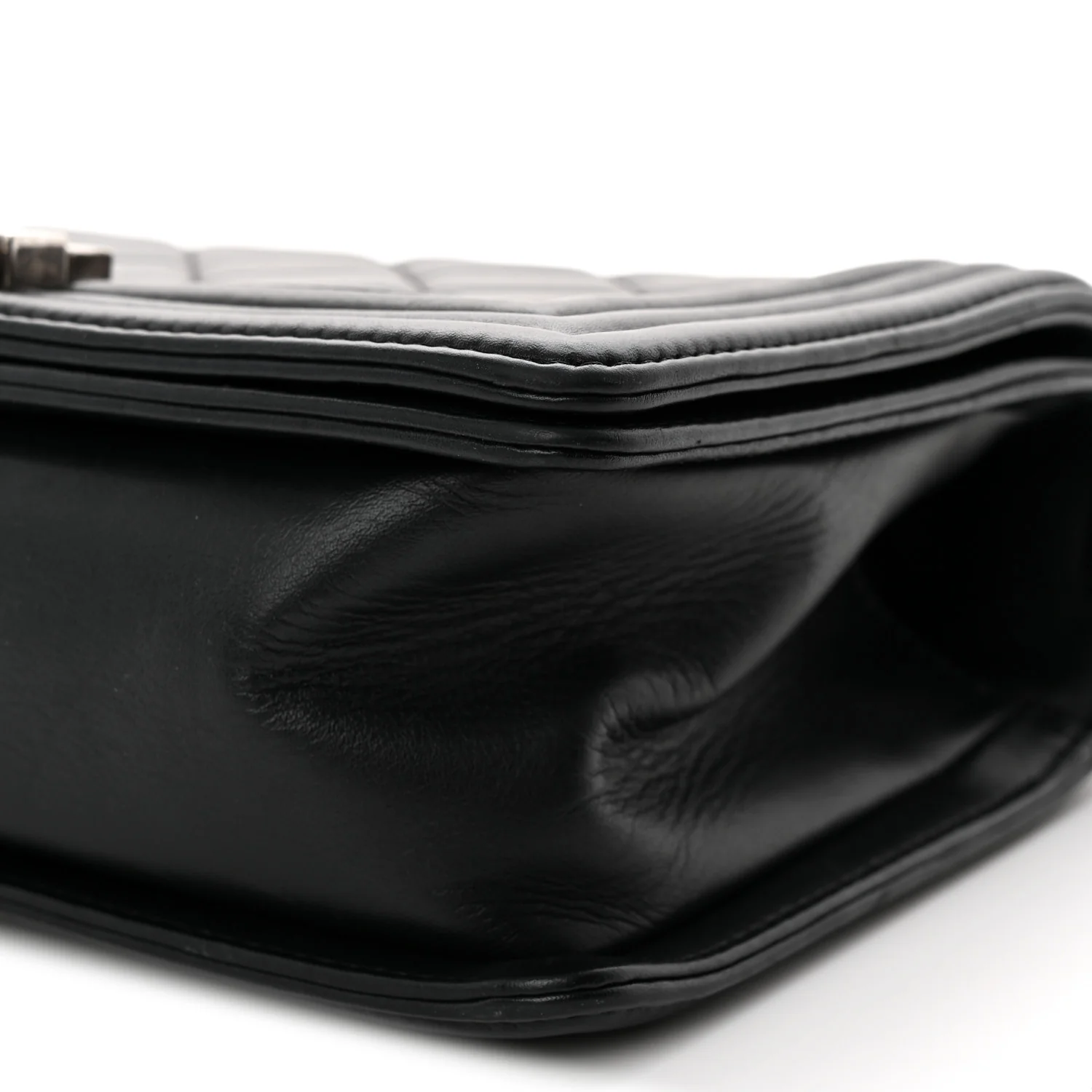 Calfskin Quilted Medium Boy Flap Black