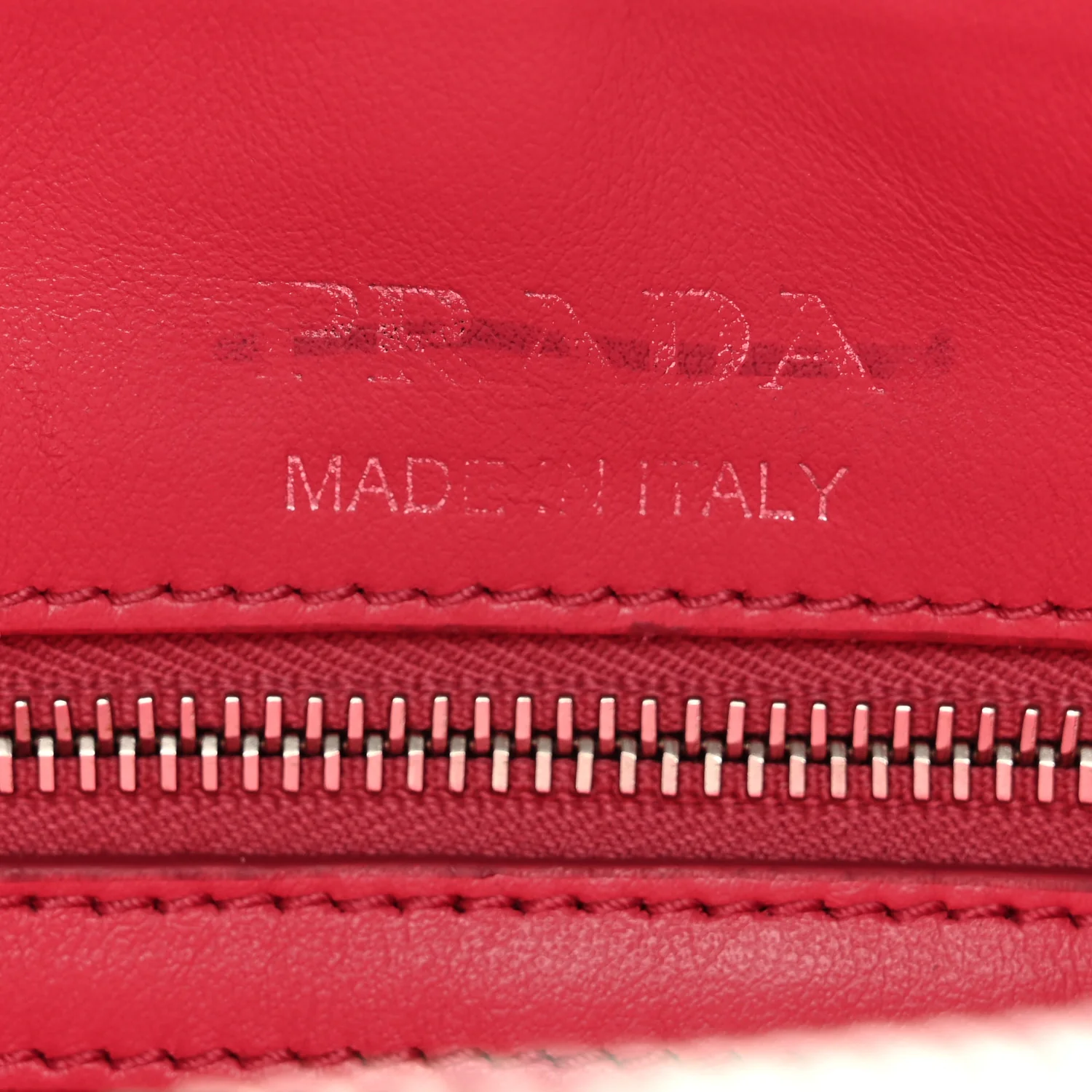 Soft Calfskin Diagramme Camera Bag Peonia
